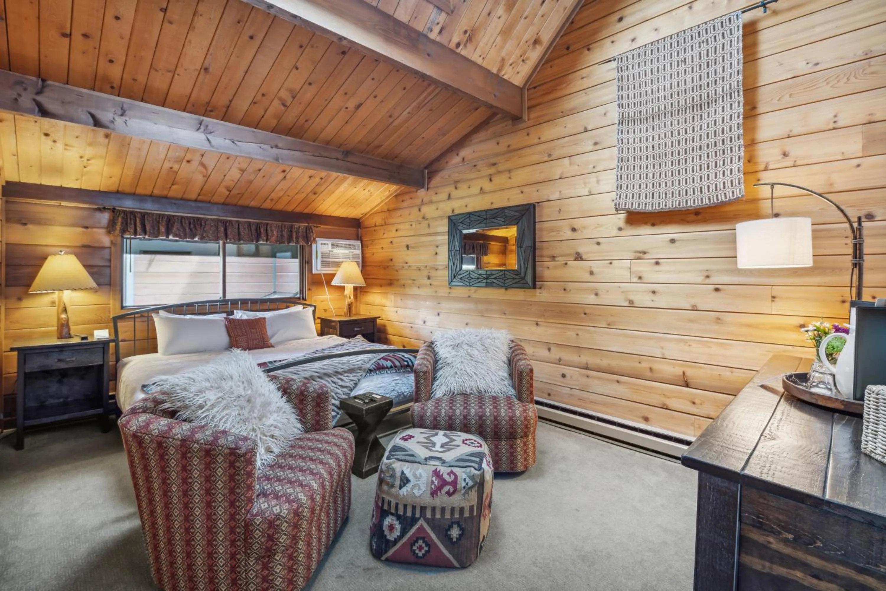 Bed in Good Medicine Lodge