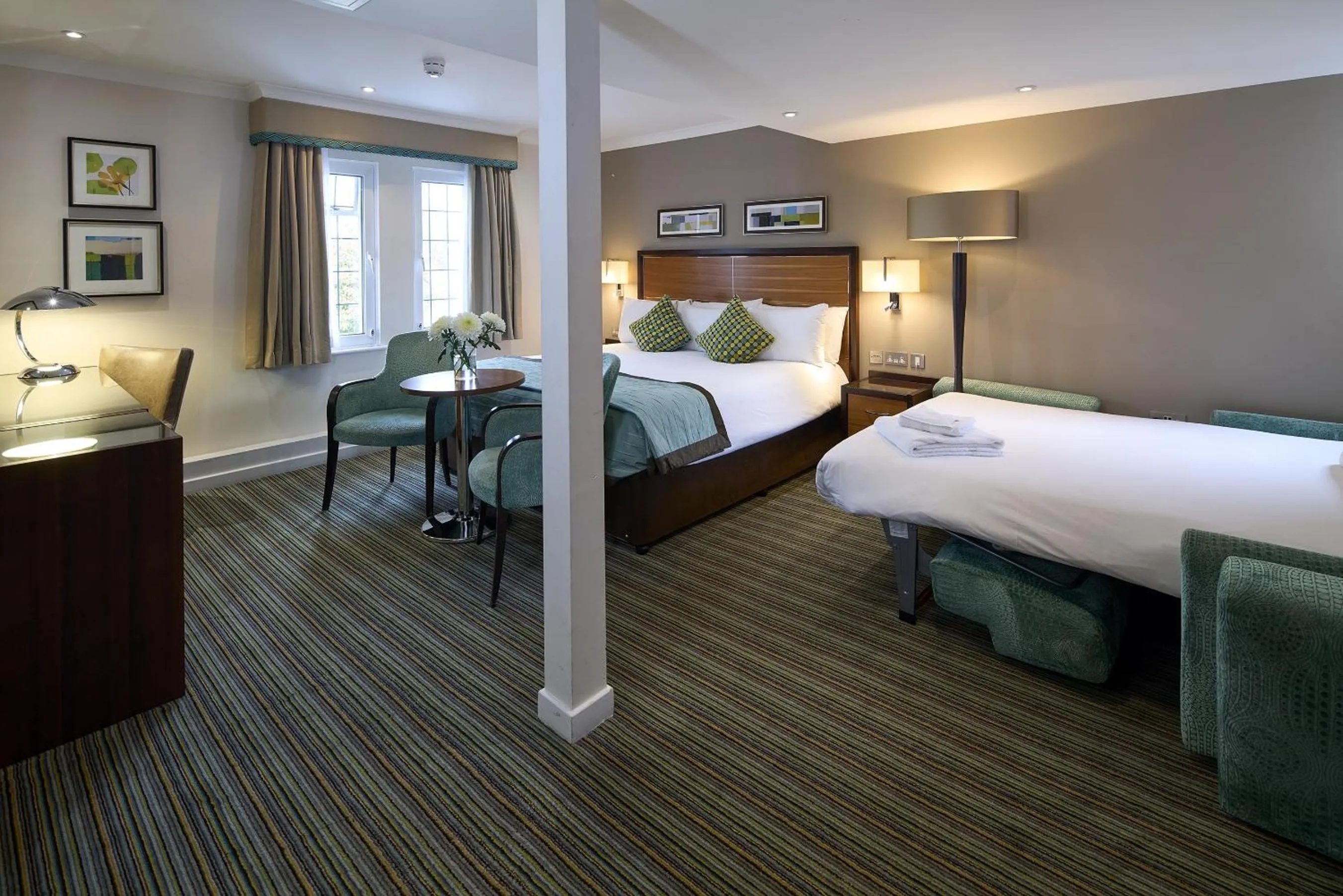 Bedroom, Bed in The Bull