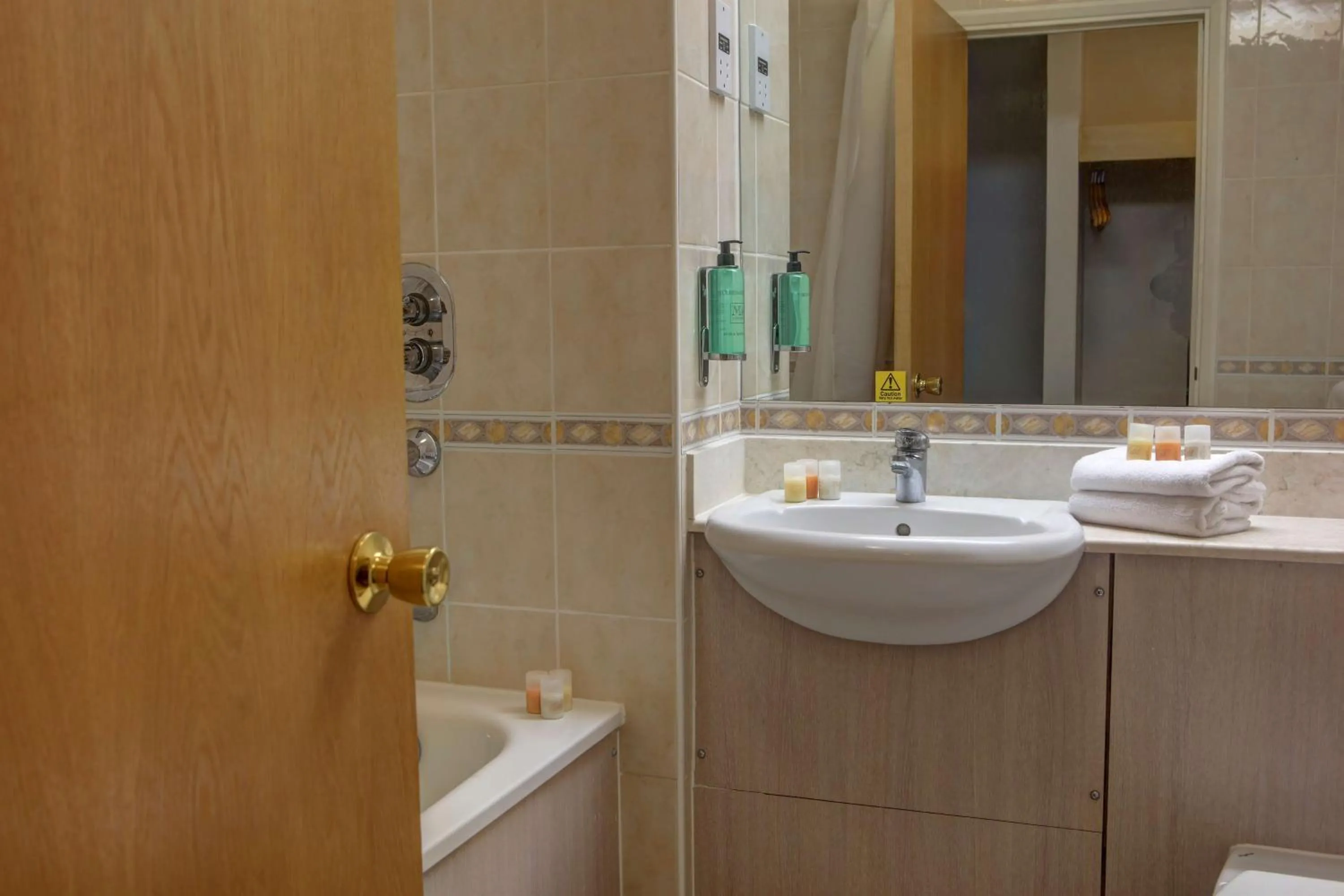 Shower in The Watermill Hotel, Sure Hotel Collection by Best Western