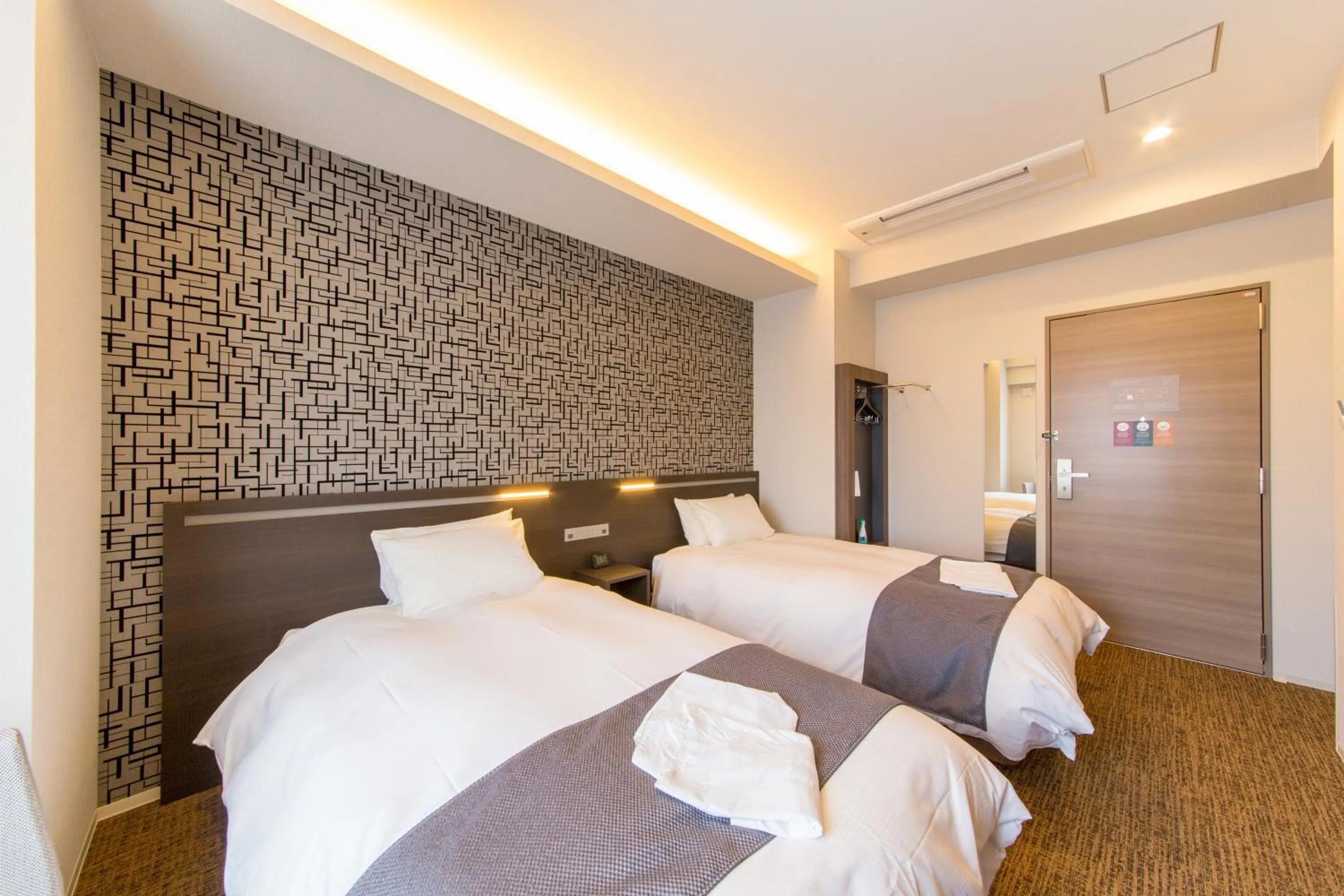 Photo of the whole room, Bed in Hotel M's Plus Shijo Omiya