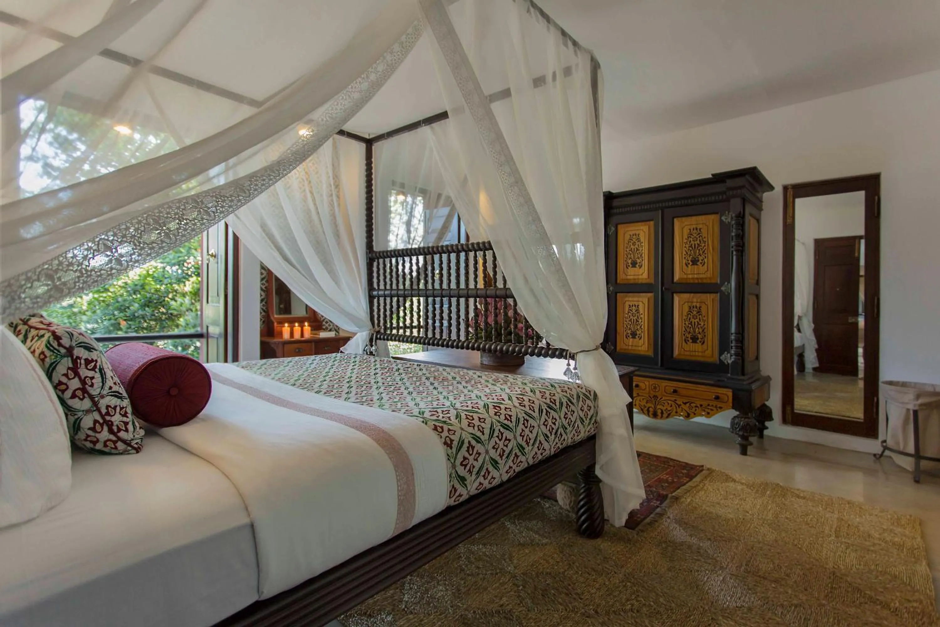 Bedroom, Bed in The Hermitage by Edwards Collection - Kandy