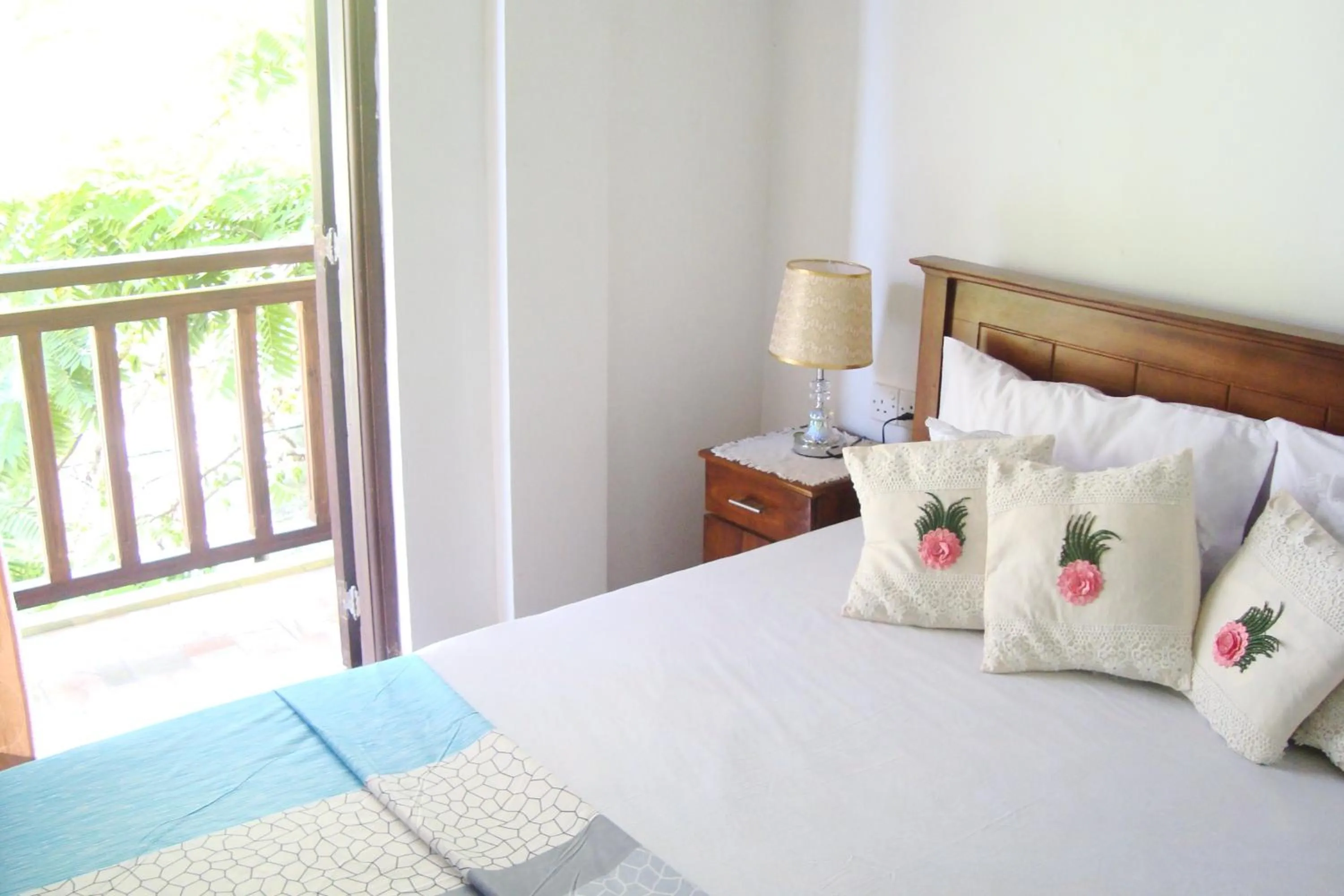 Bed in Southern Comforts - Galle Fort
