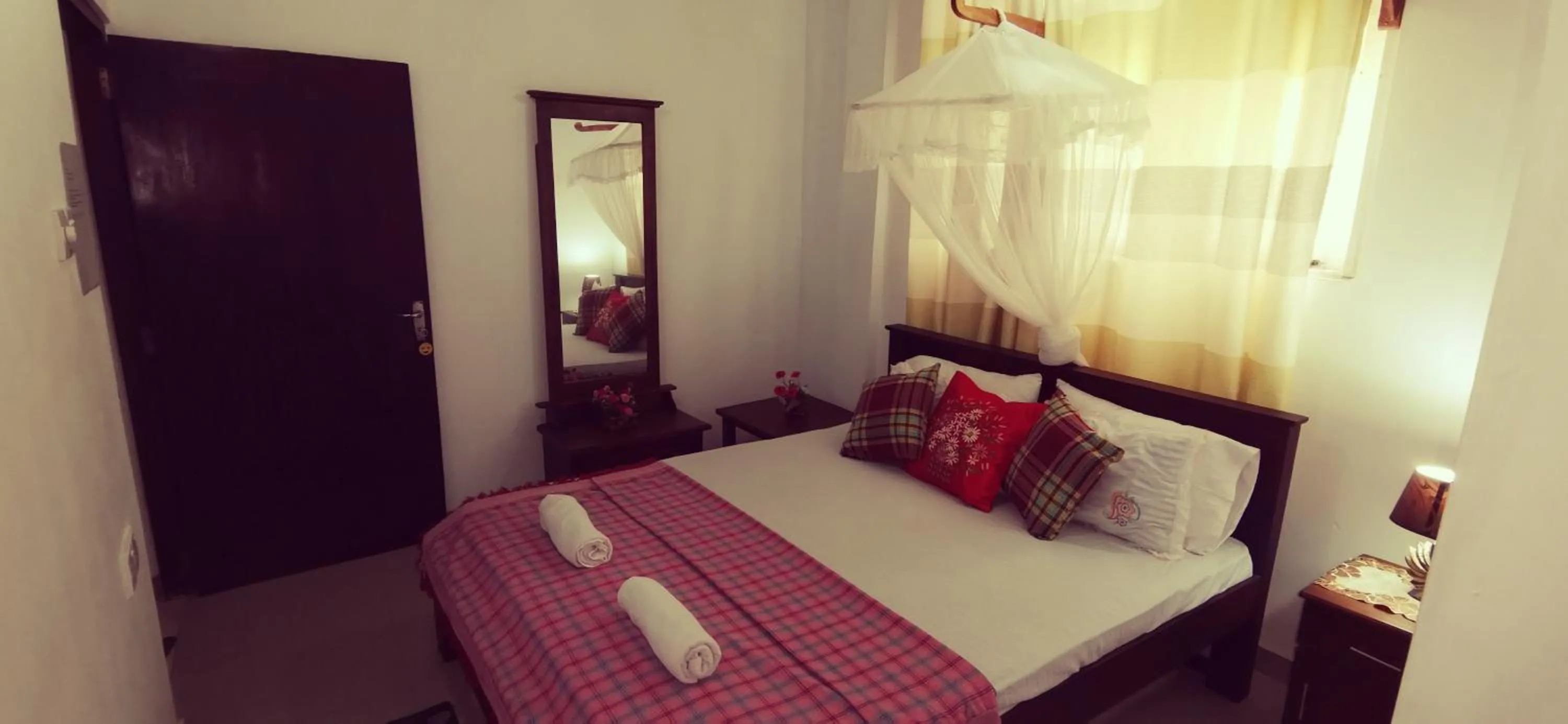 Bed in Southern Comforts - Galle Fort