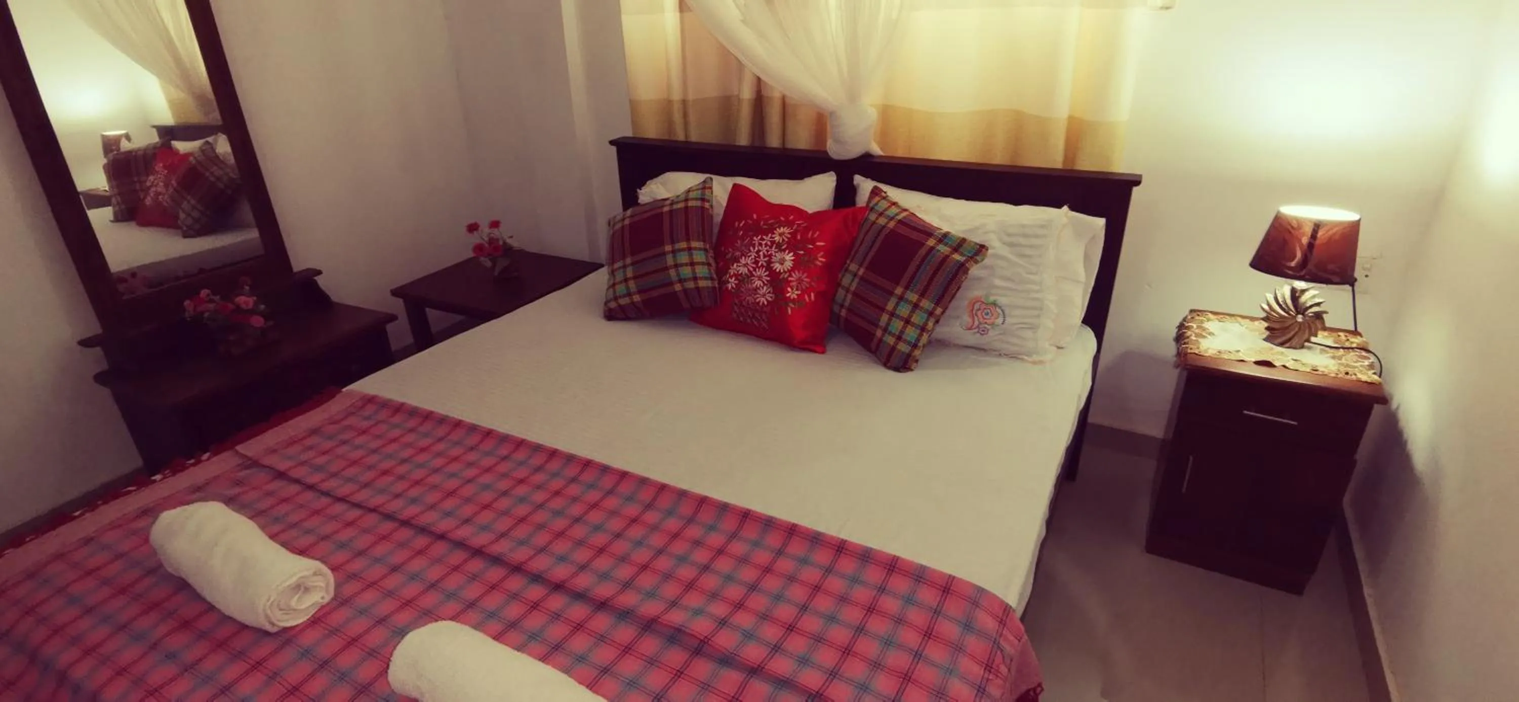 Bed in Southern Comforts - Galle Fort