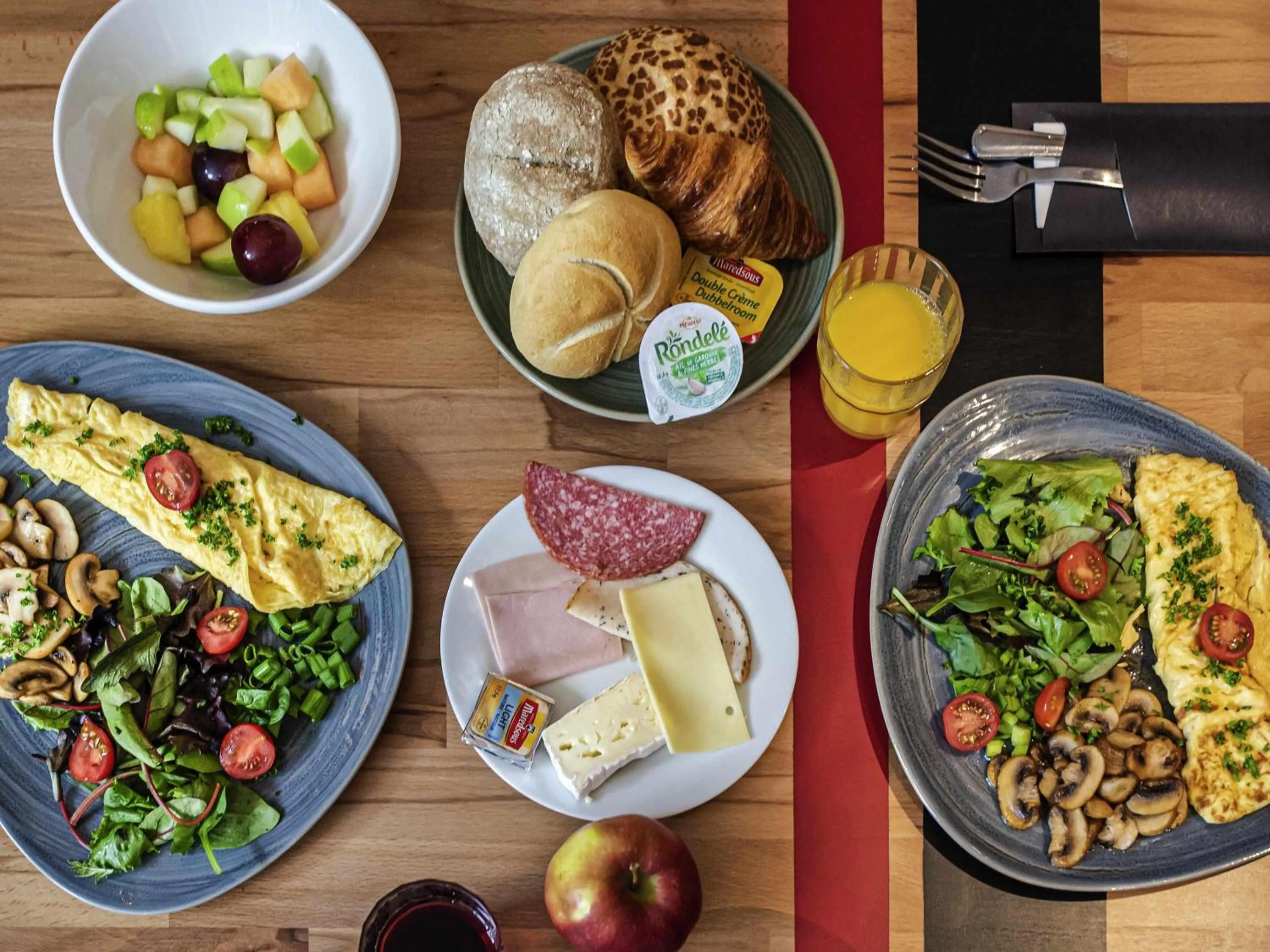 Breakfast in Mercure Antwerp City South