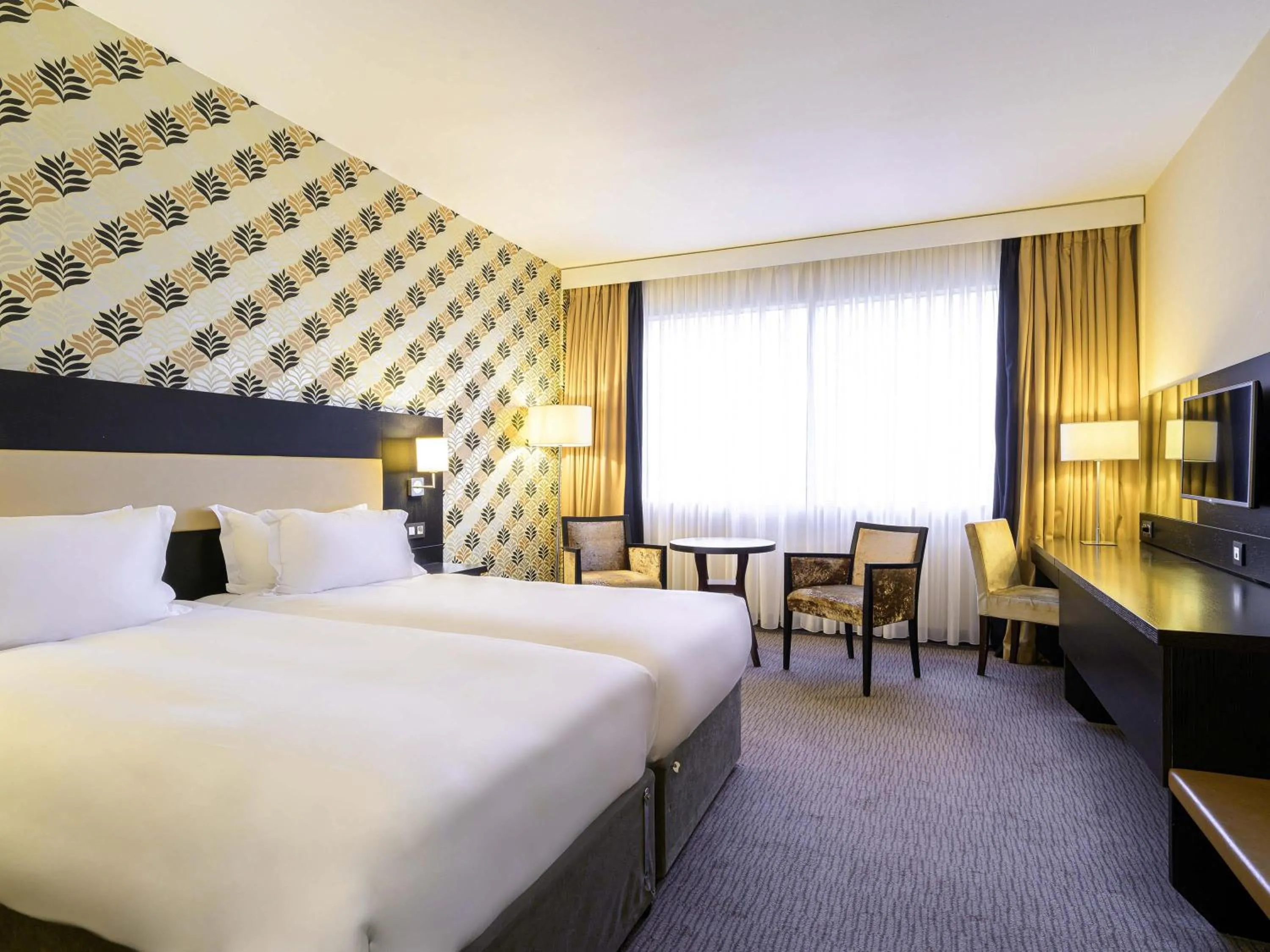 Bedroom, Bed in Mercure Antwerp City South