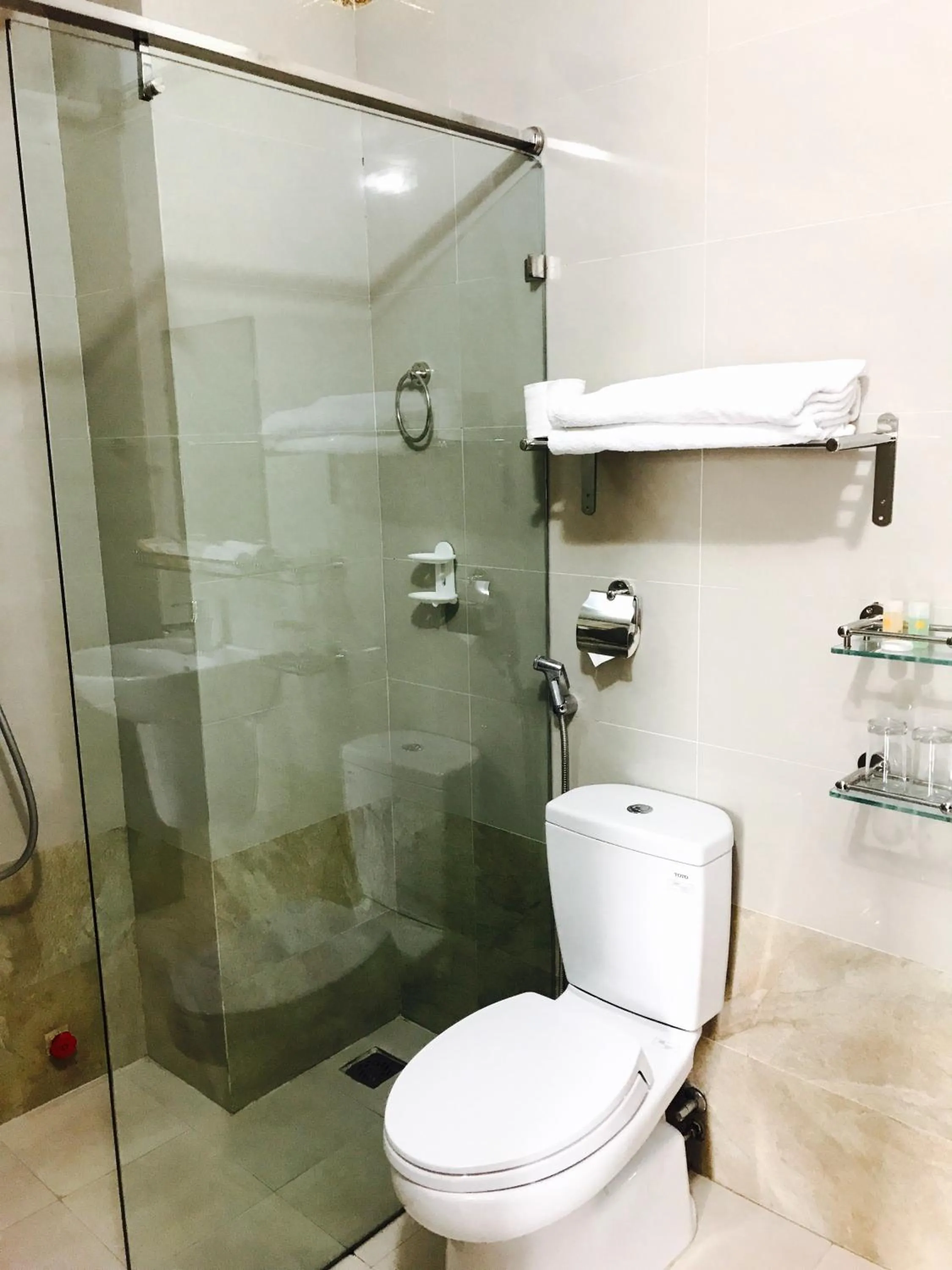 Bathroom in Binh Minh Hotel