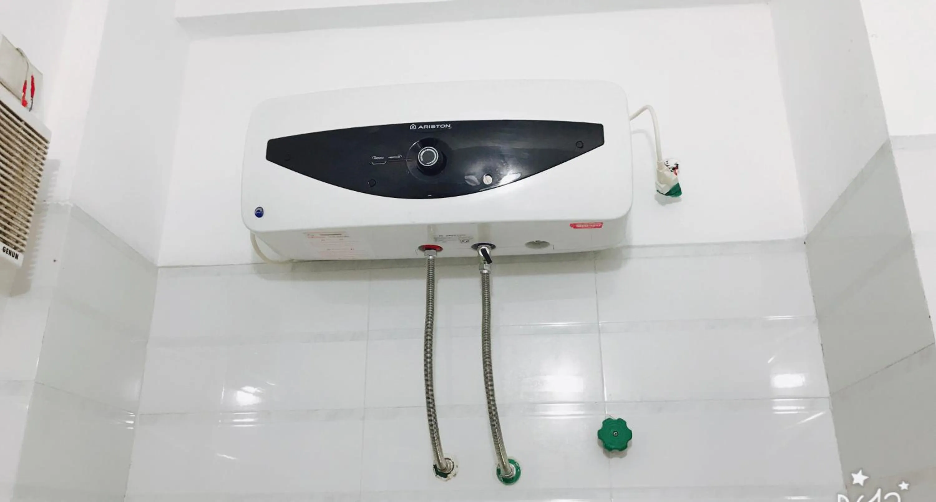 Bathroom in Binh Minh Hotel