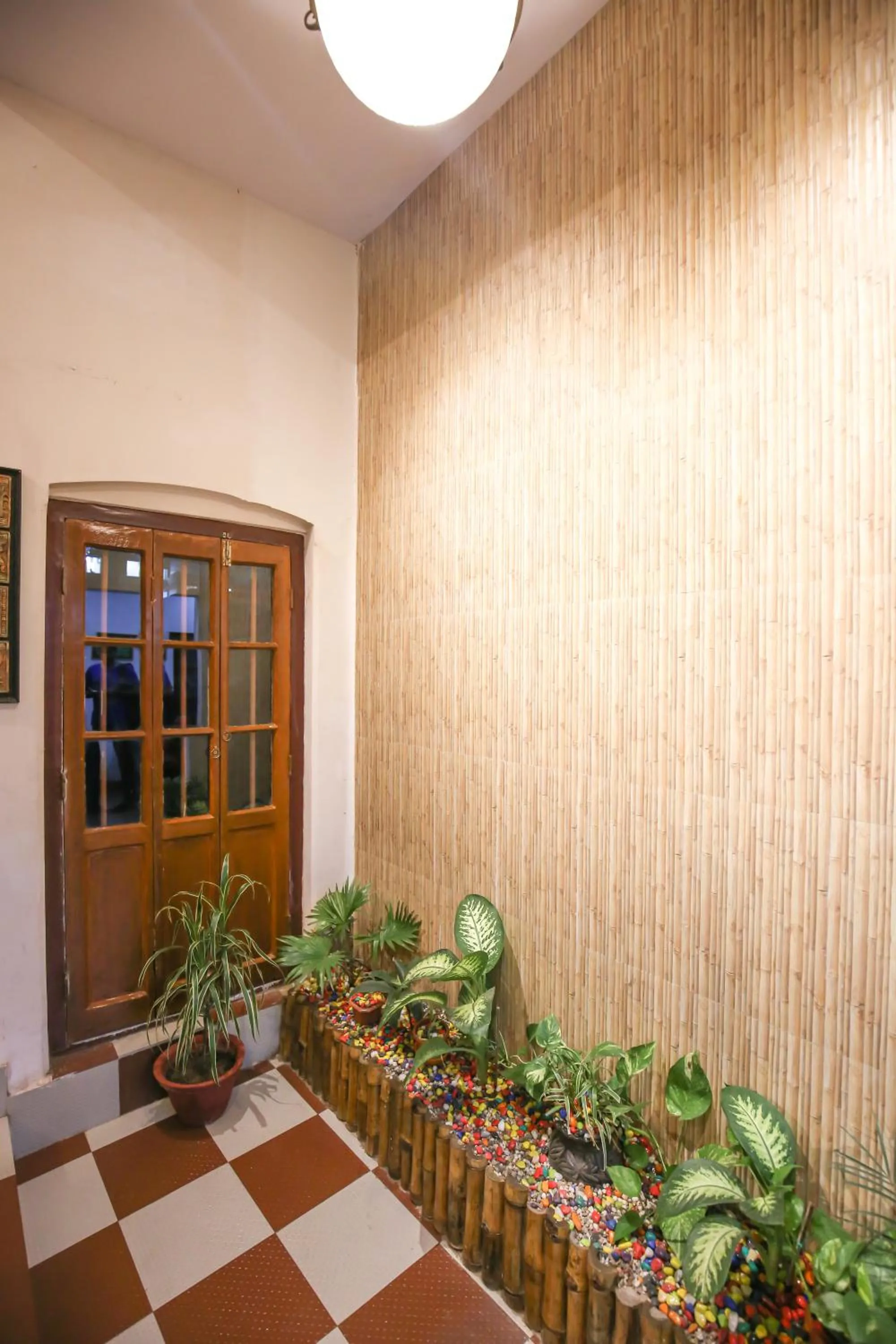 Decorative detail in Hotel Cecil