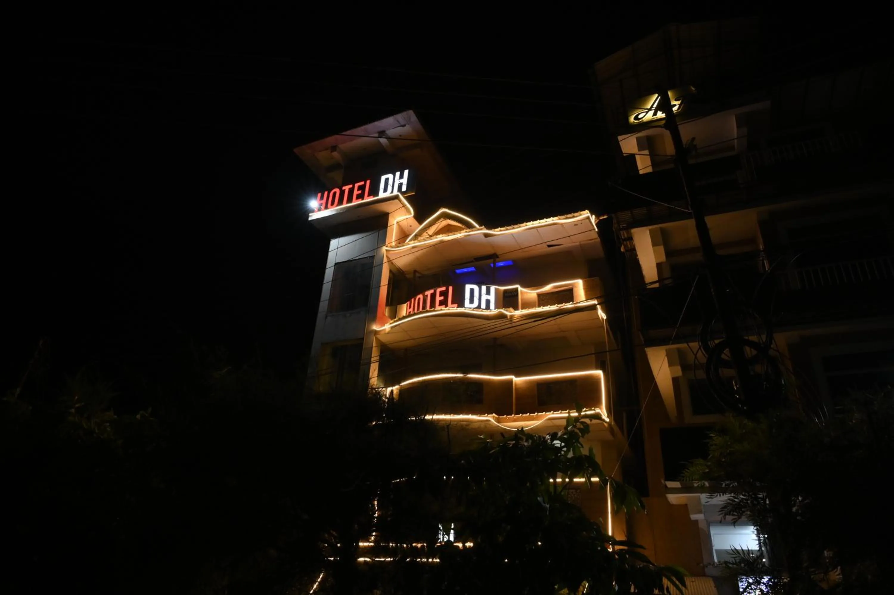Property building in Hotel DH