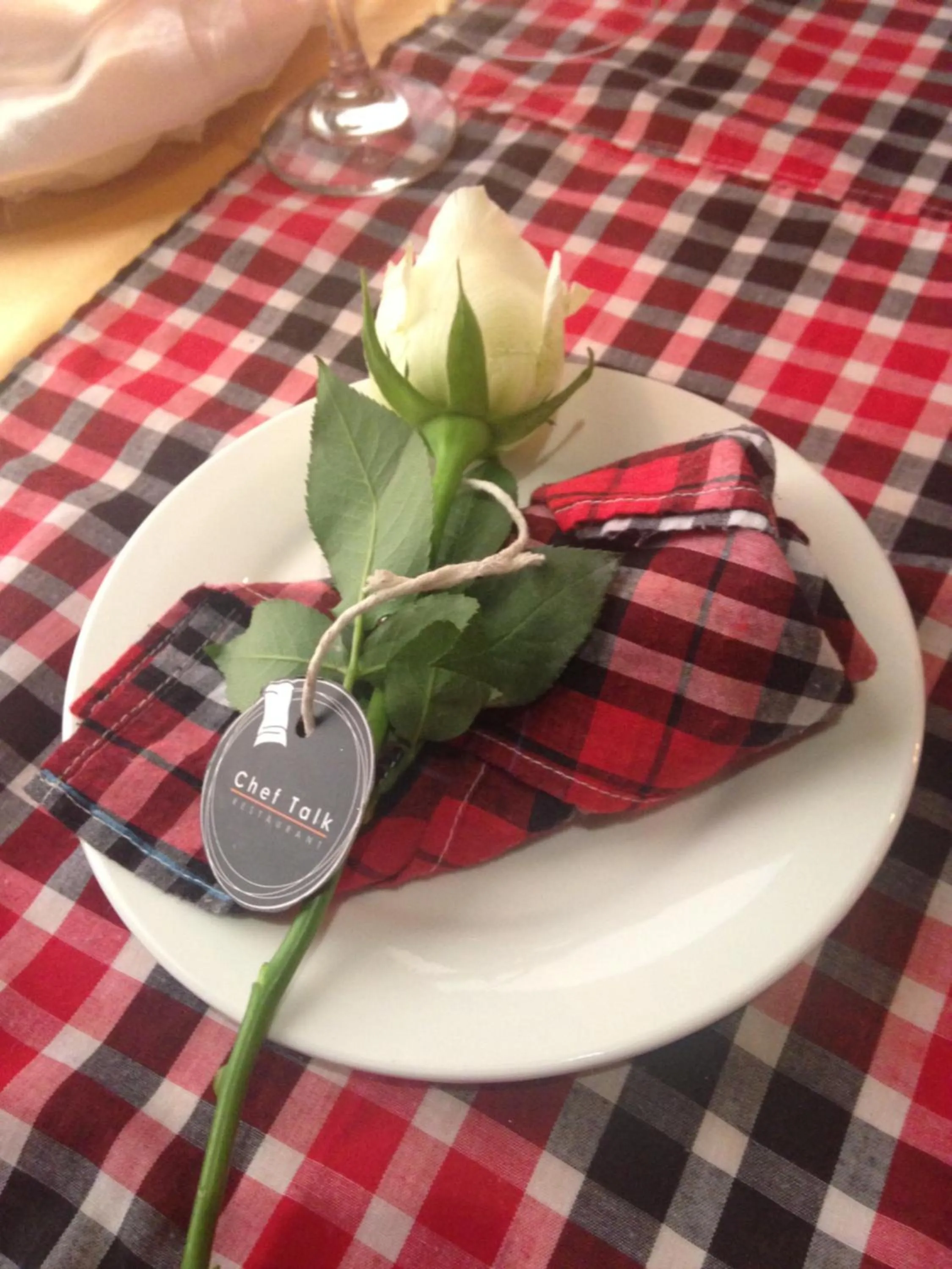 Restaurant/places to eat in Hotel & Apartment Ambassador 3