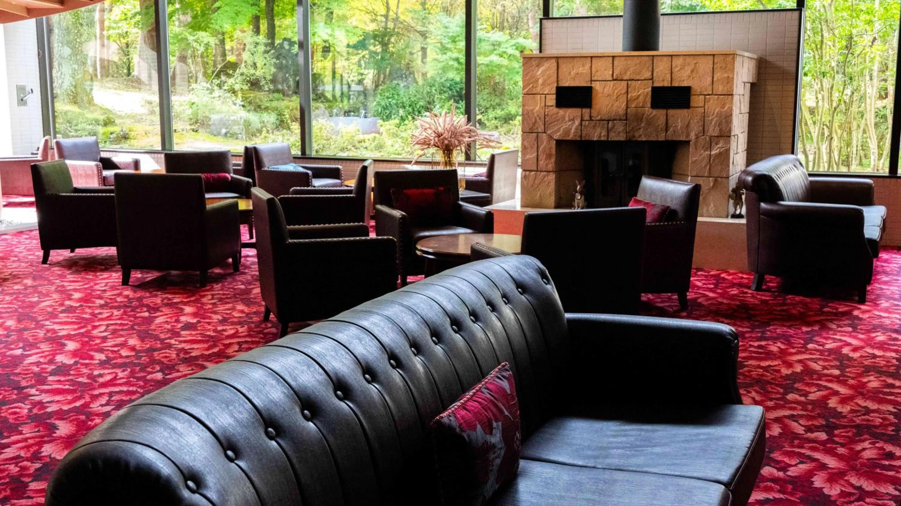 Seating area in Motosu Phoenix Hotel