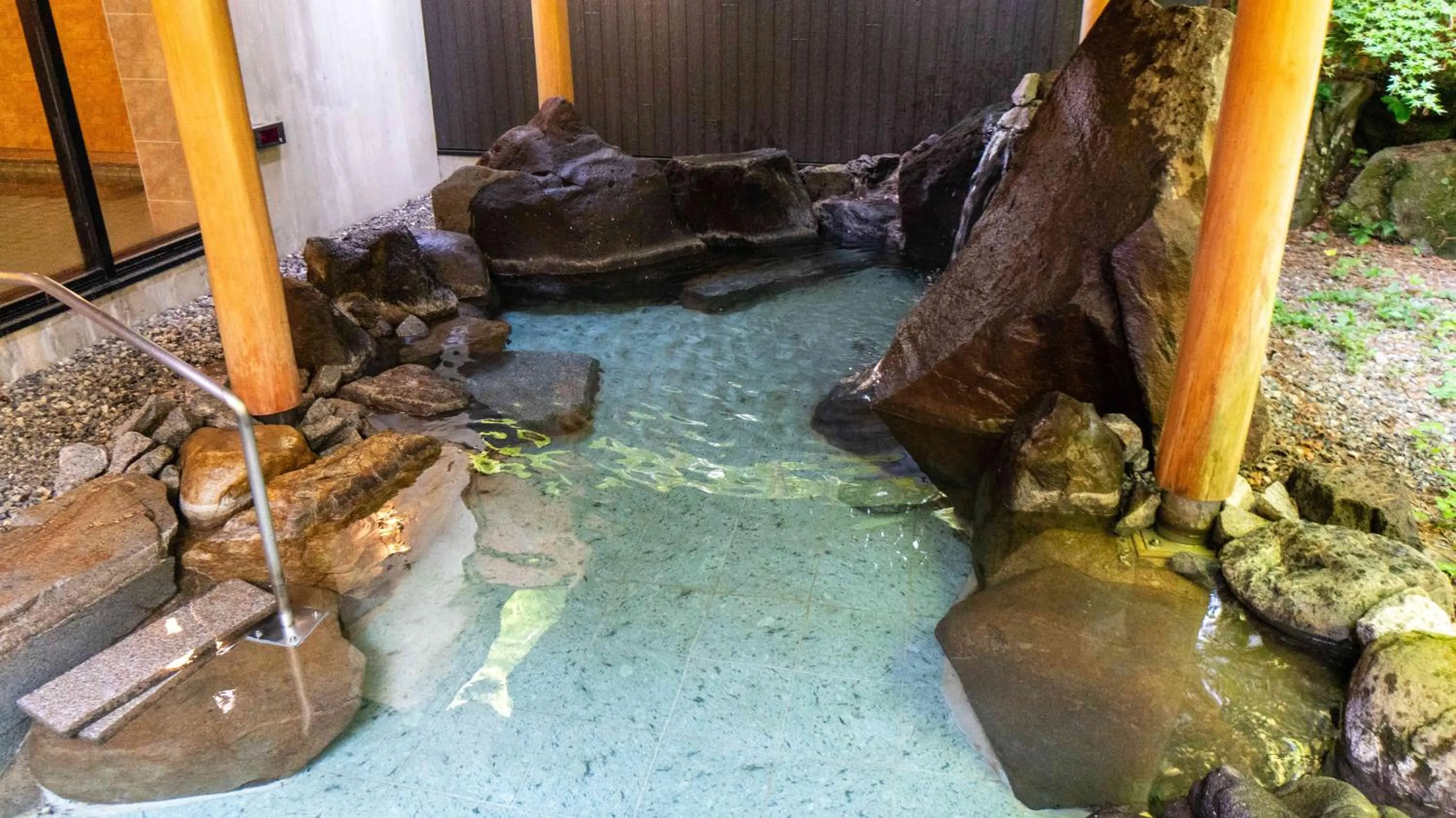 Hot Spring Bath in Motosu Phoenix Hotel