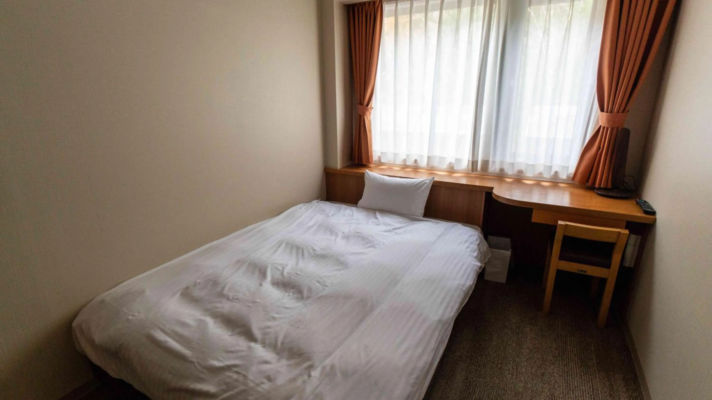 Bedroom, Bed in Motosu Phoenix Hotel