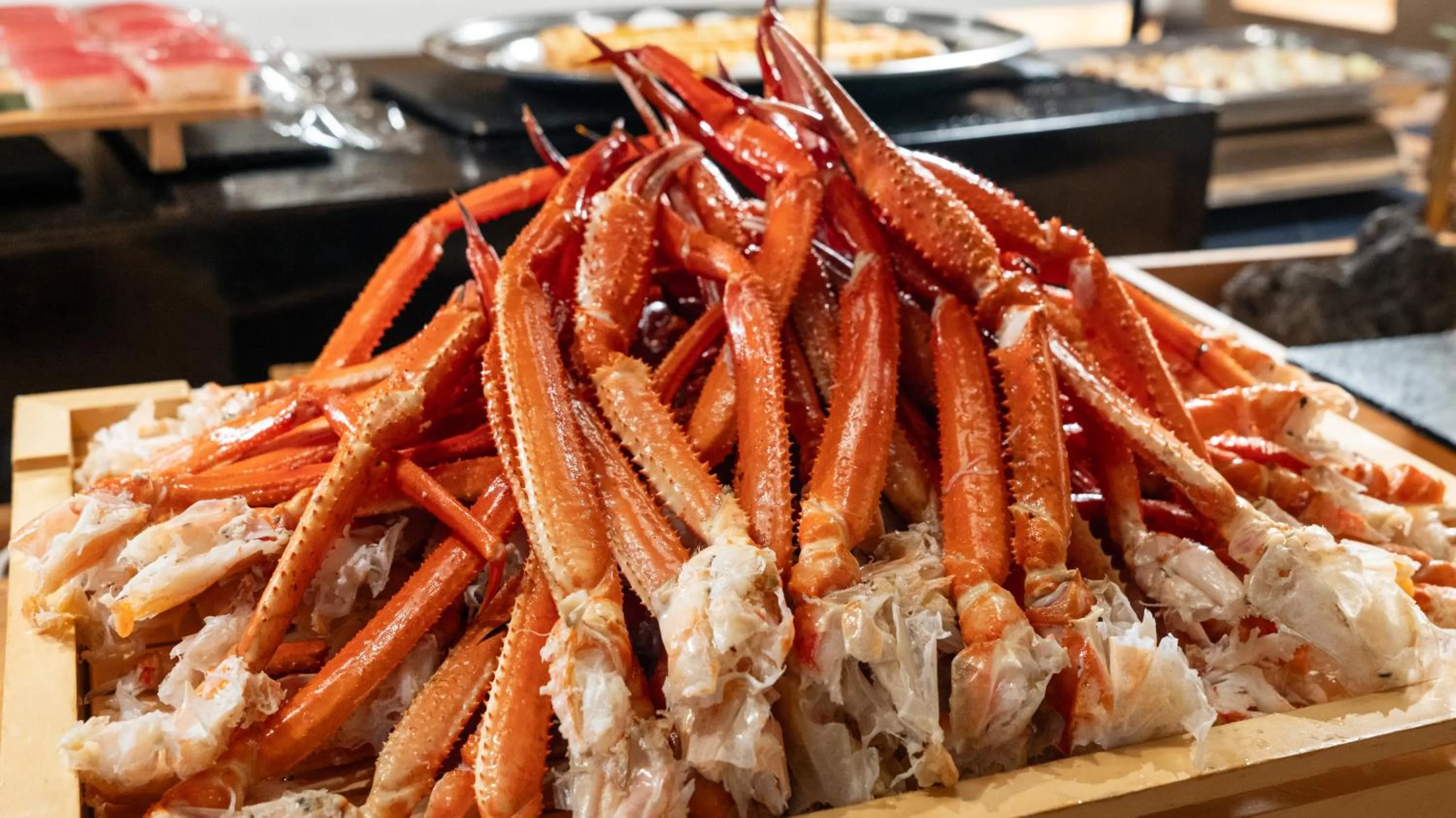 Food and drinks in Motosu Phoenix Hotel