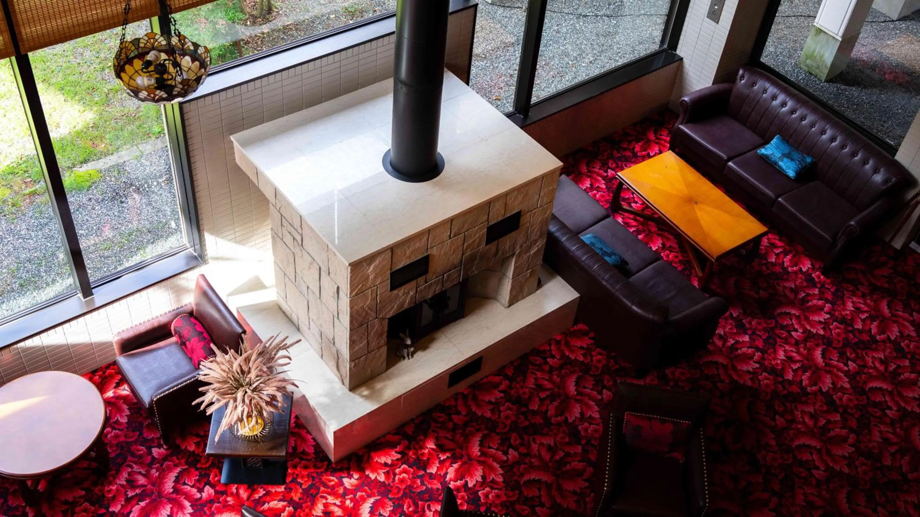 Seating area in Motosu Phoenix Hotel