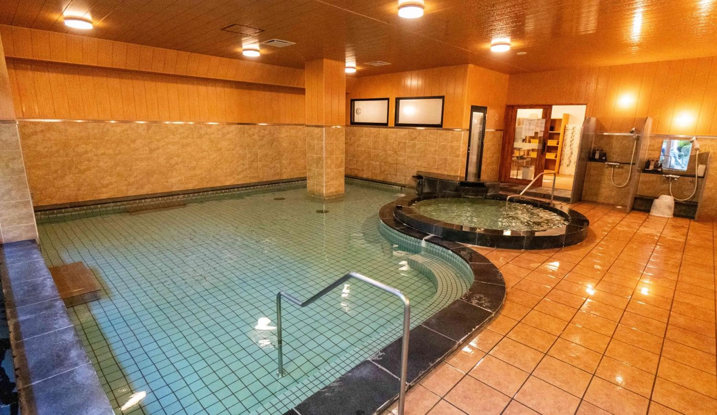 Hot Spring Bath in Motosu Phoenix Hotel