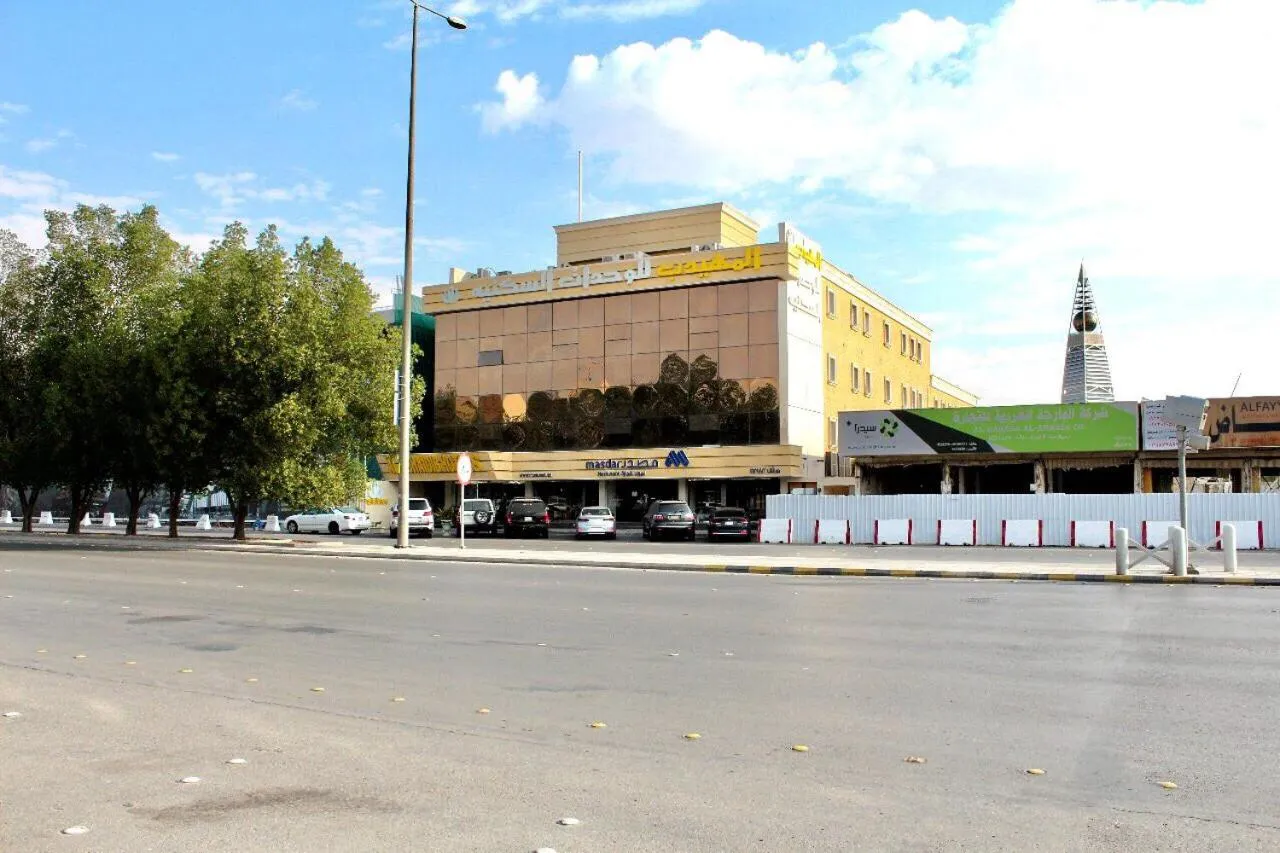 Facade/entrance in Al Muhaidb Takhasosi Value
