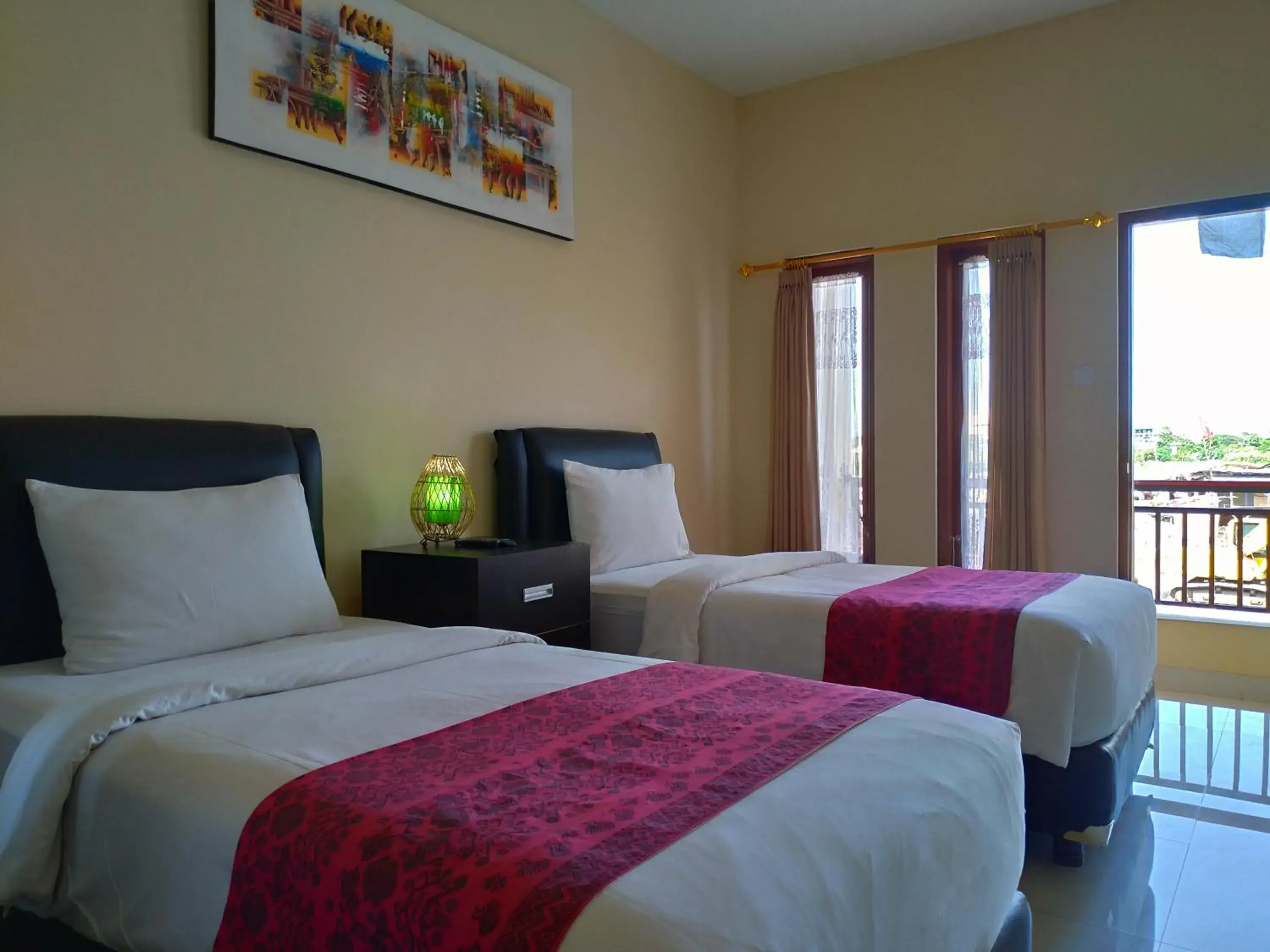 Deluxe Twin Room in Beji Ayu Homestay Deluxe Twin Room in Beji Ayu Homestay