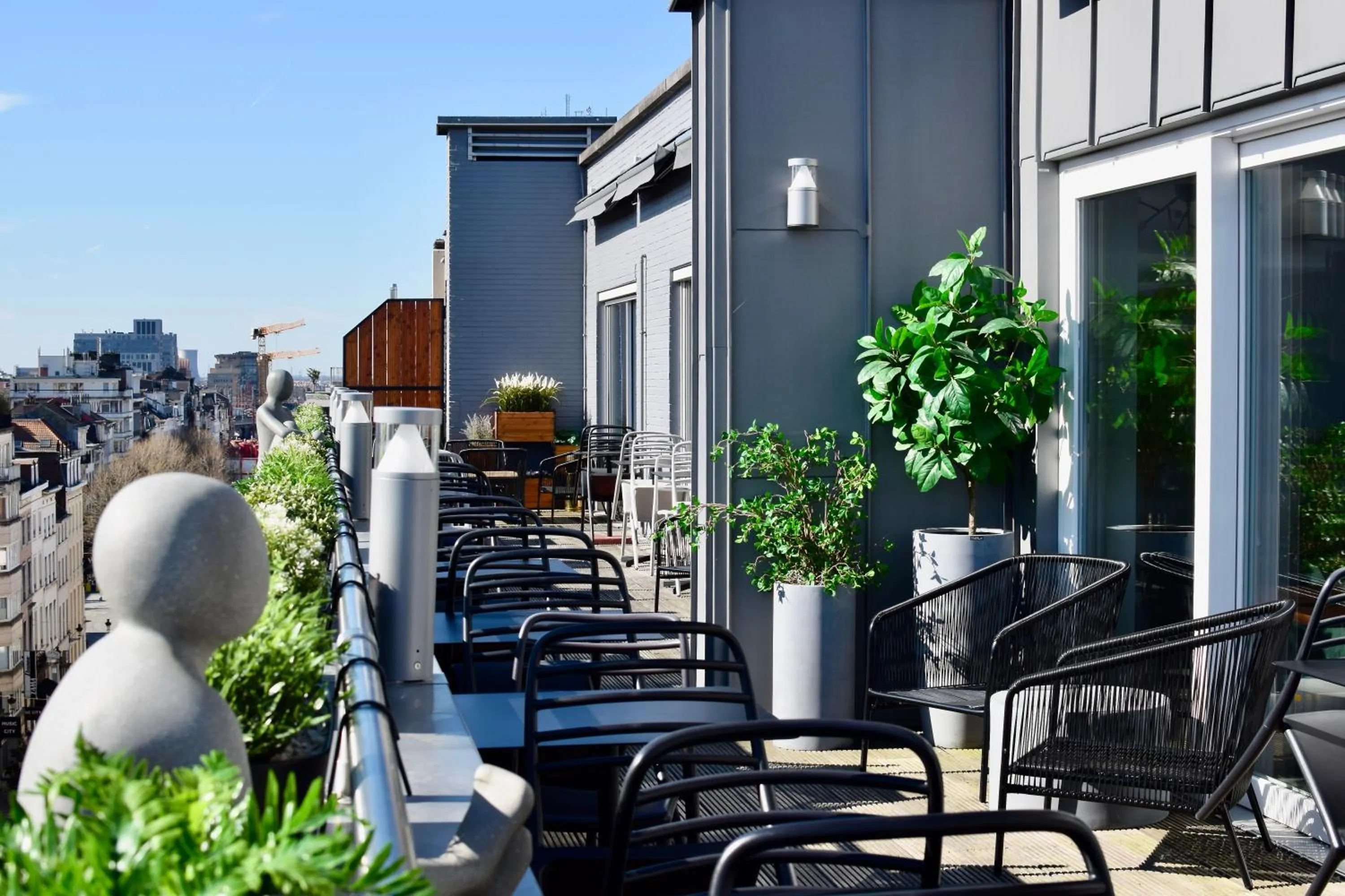 Restaurant/places to eat in Bedford Hotel Brussels