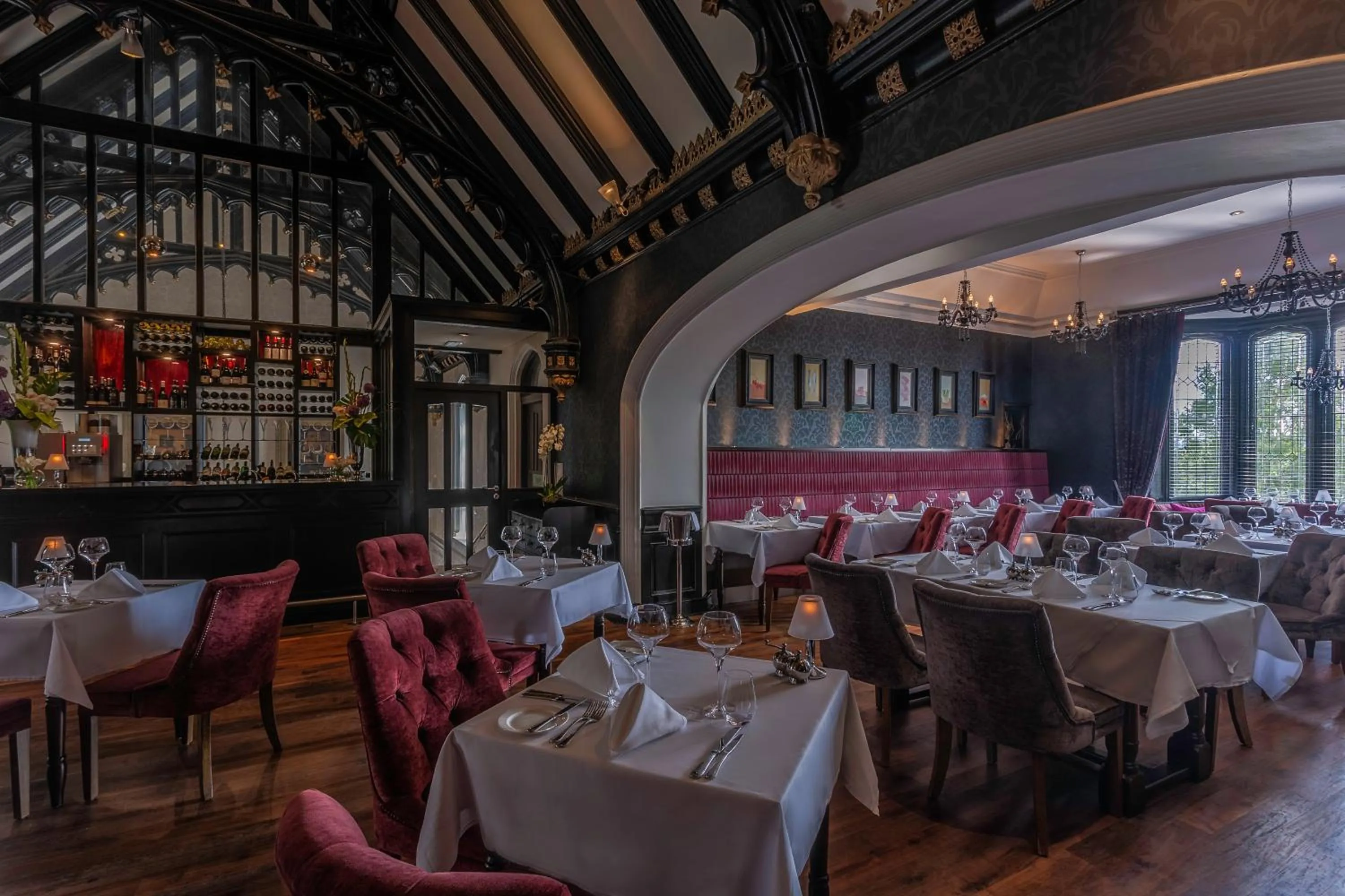 Restaurant/places to eat in Clontarf Castle Hotel