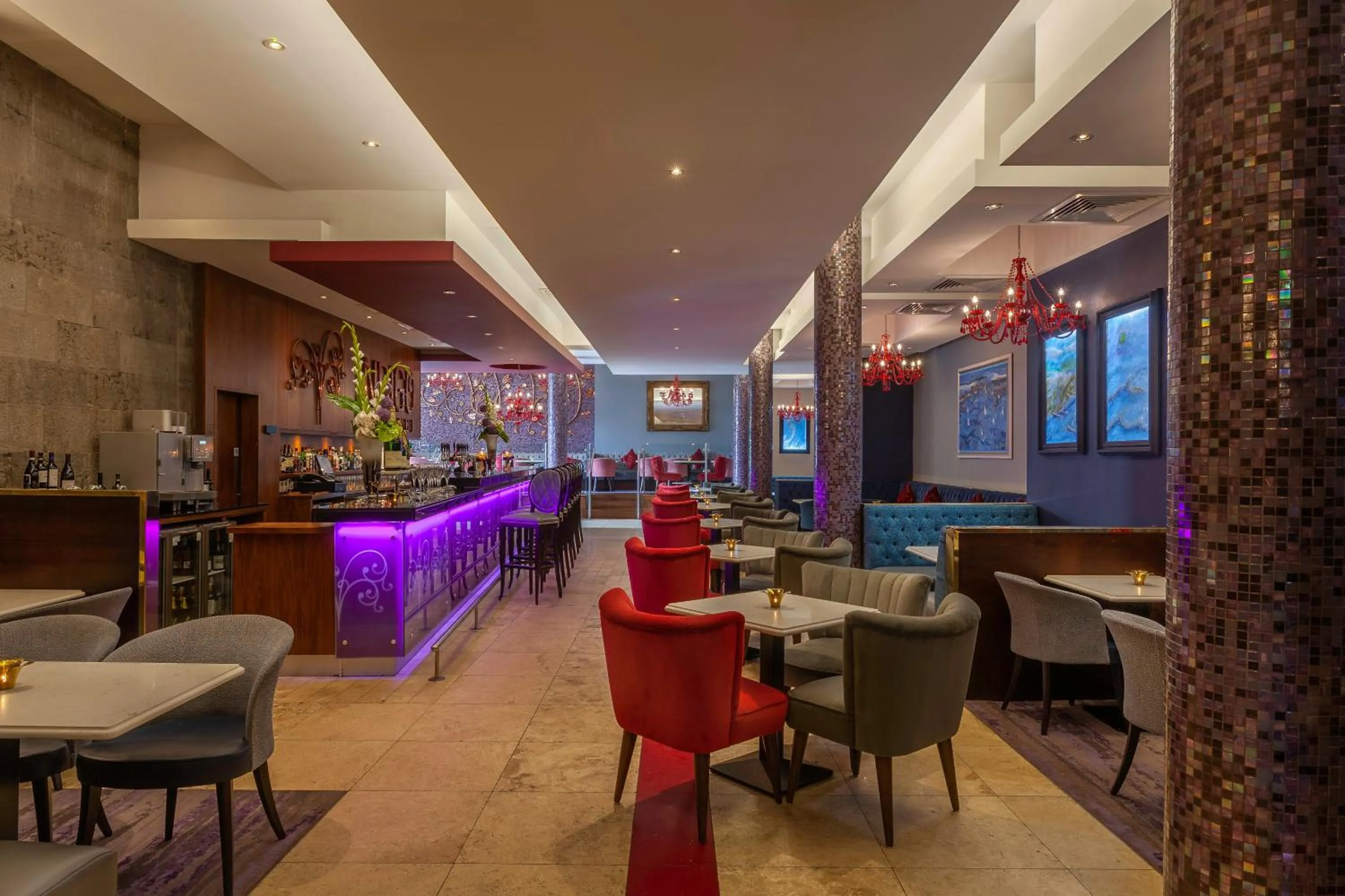 Restaurant/places to eat in Clontarf Castle Hotel