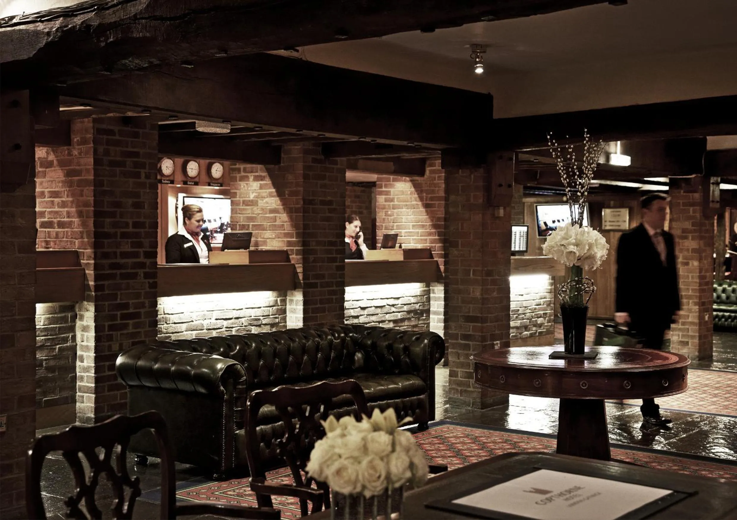 Lobby or reception in Copthorne Hotel London Gatwick