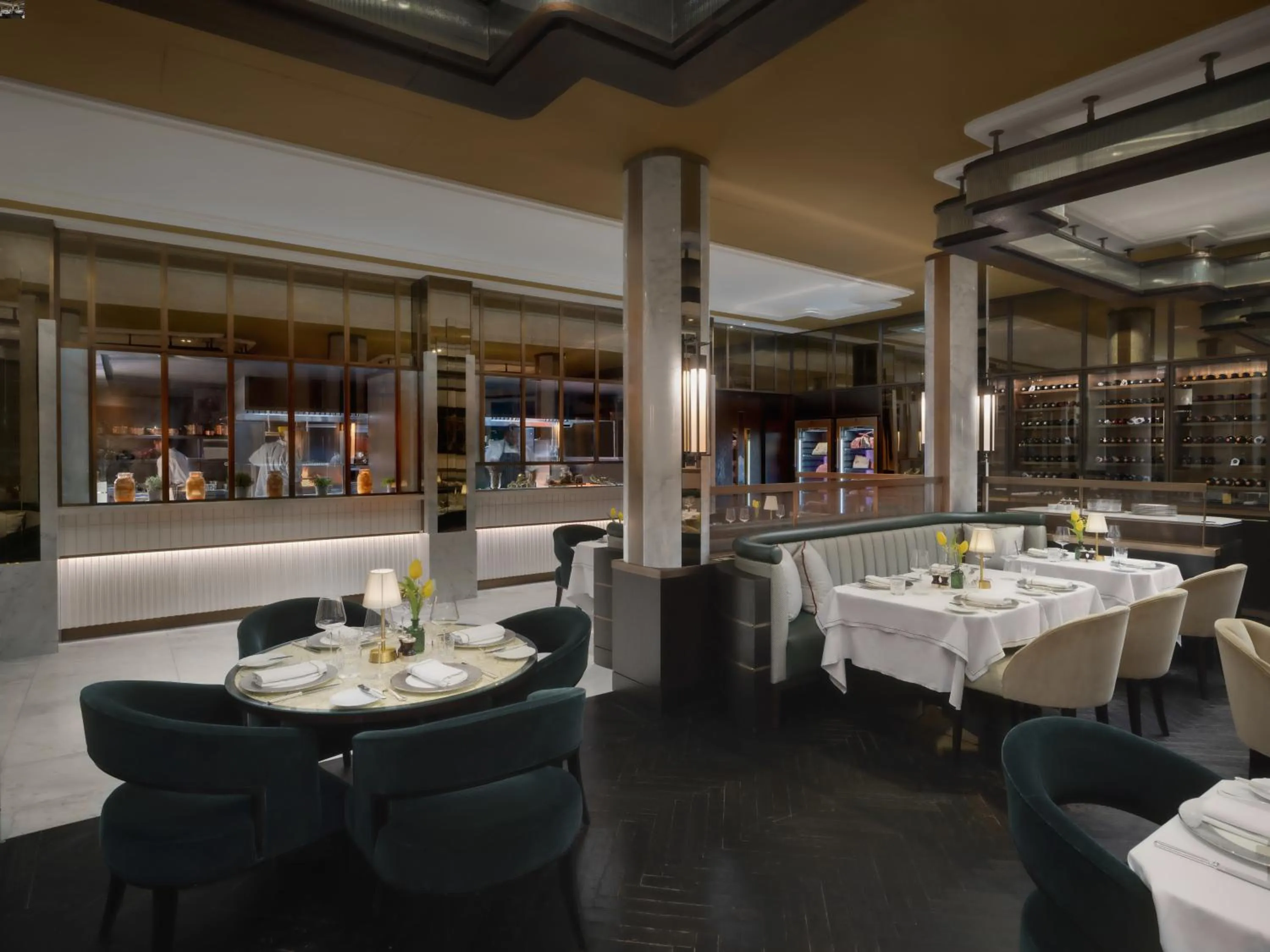 Restaurant/places to eat in The Biltmore Mayfair