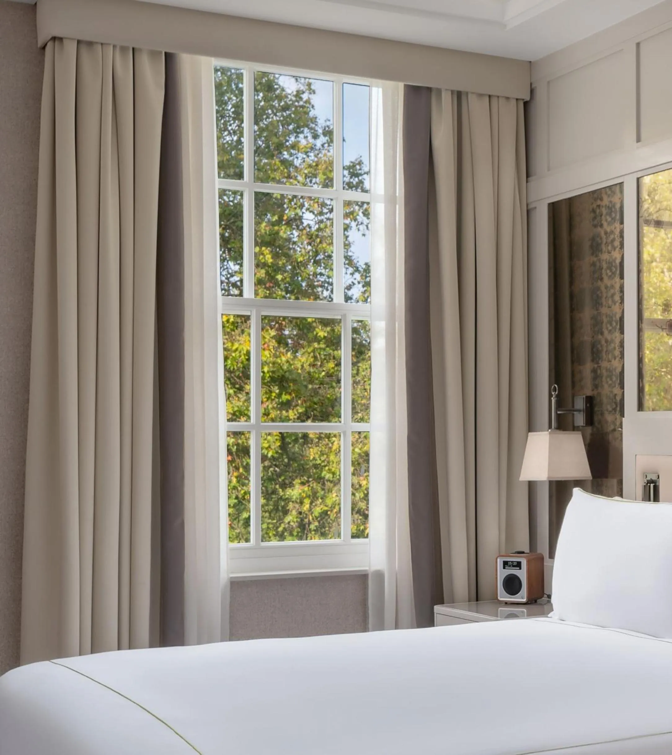 View (from property/room), Bed in The Biltmore Mayfair