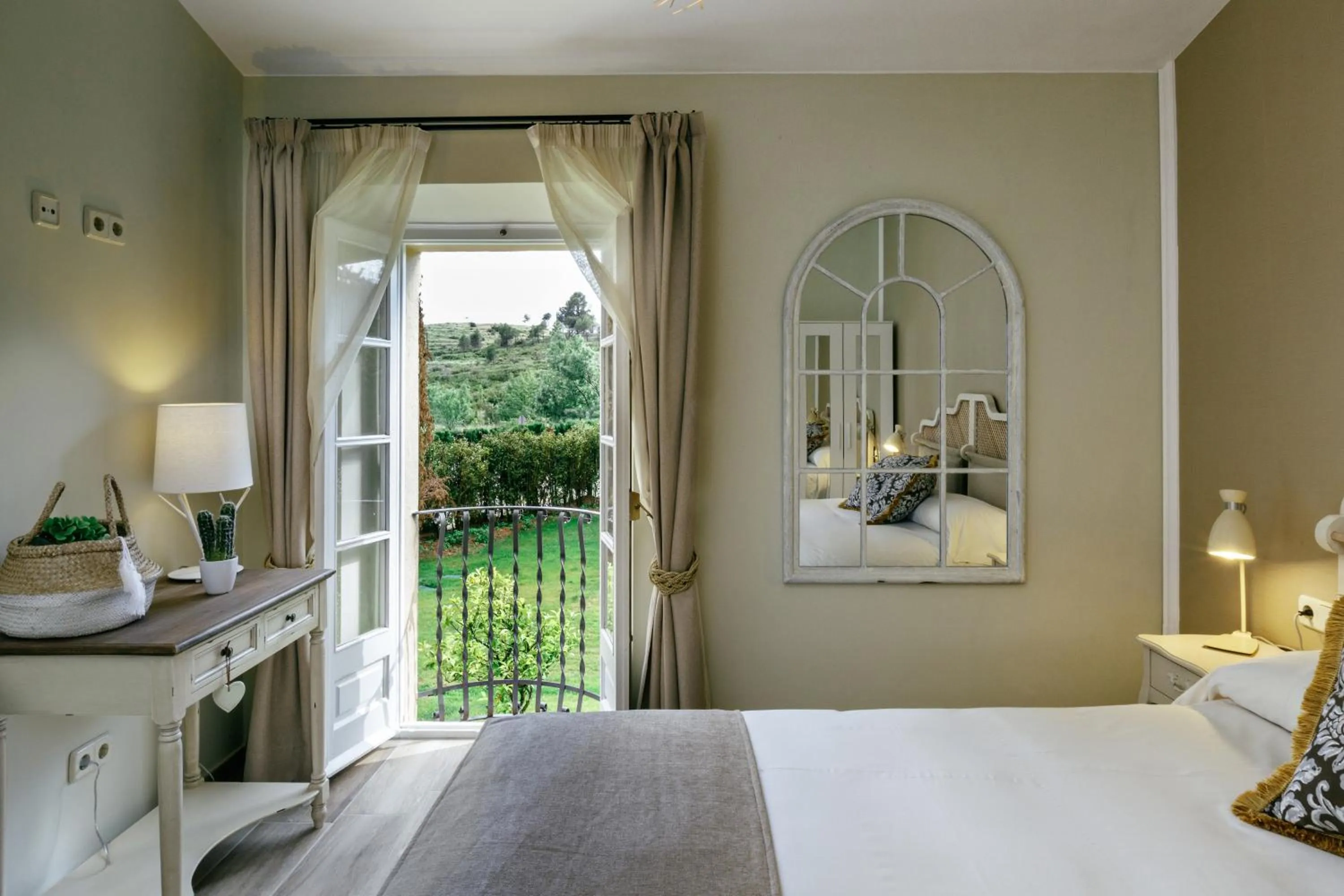 Bedroom, Bed in Masos Can Sot