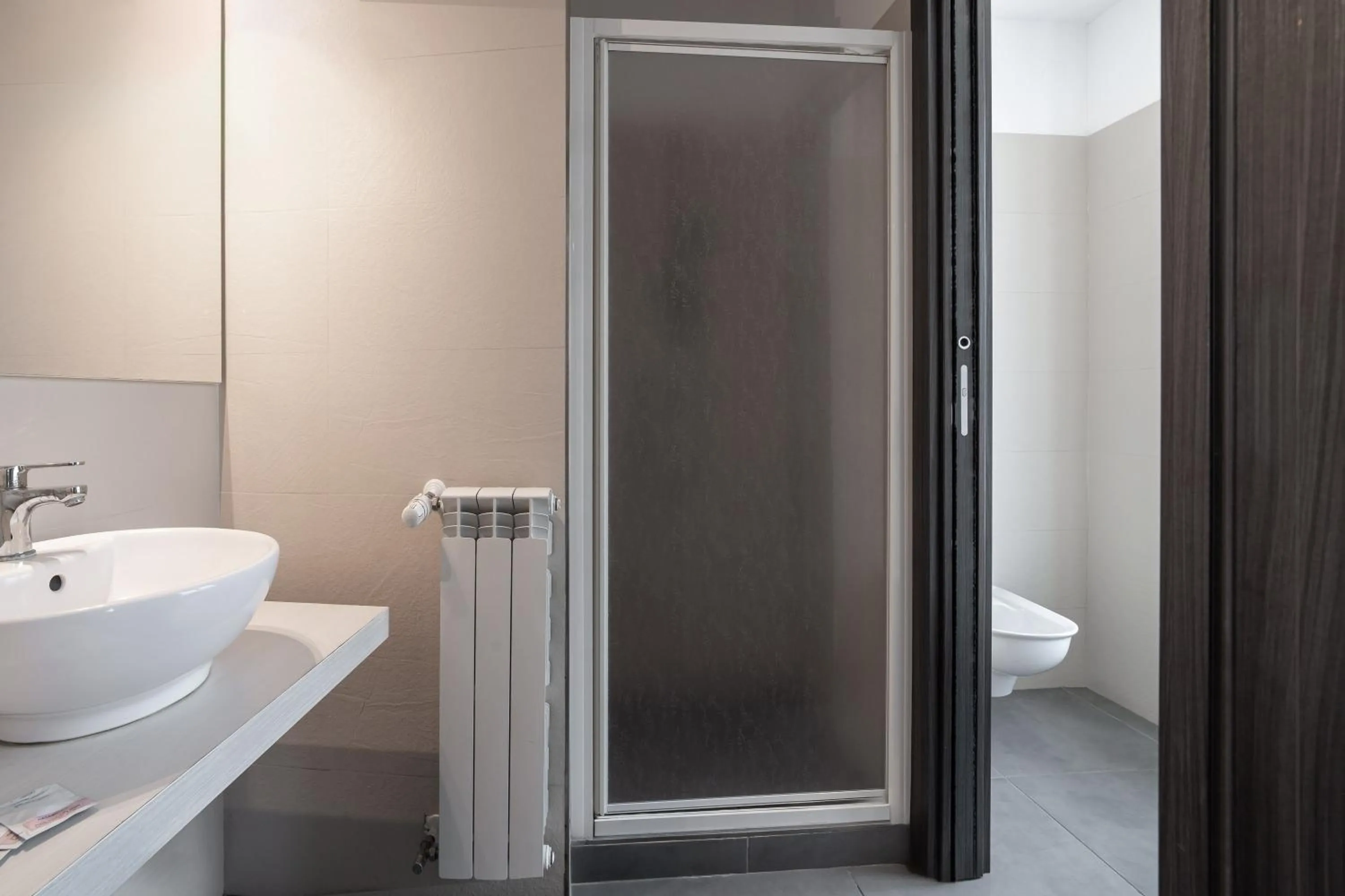 Shower in Residence Palazzo dei Delfini by RECEPTIO