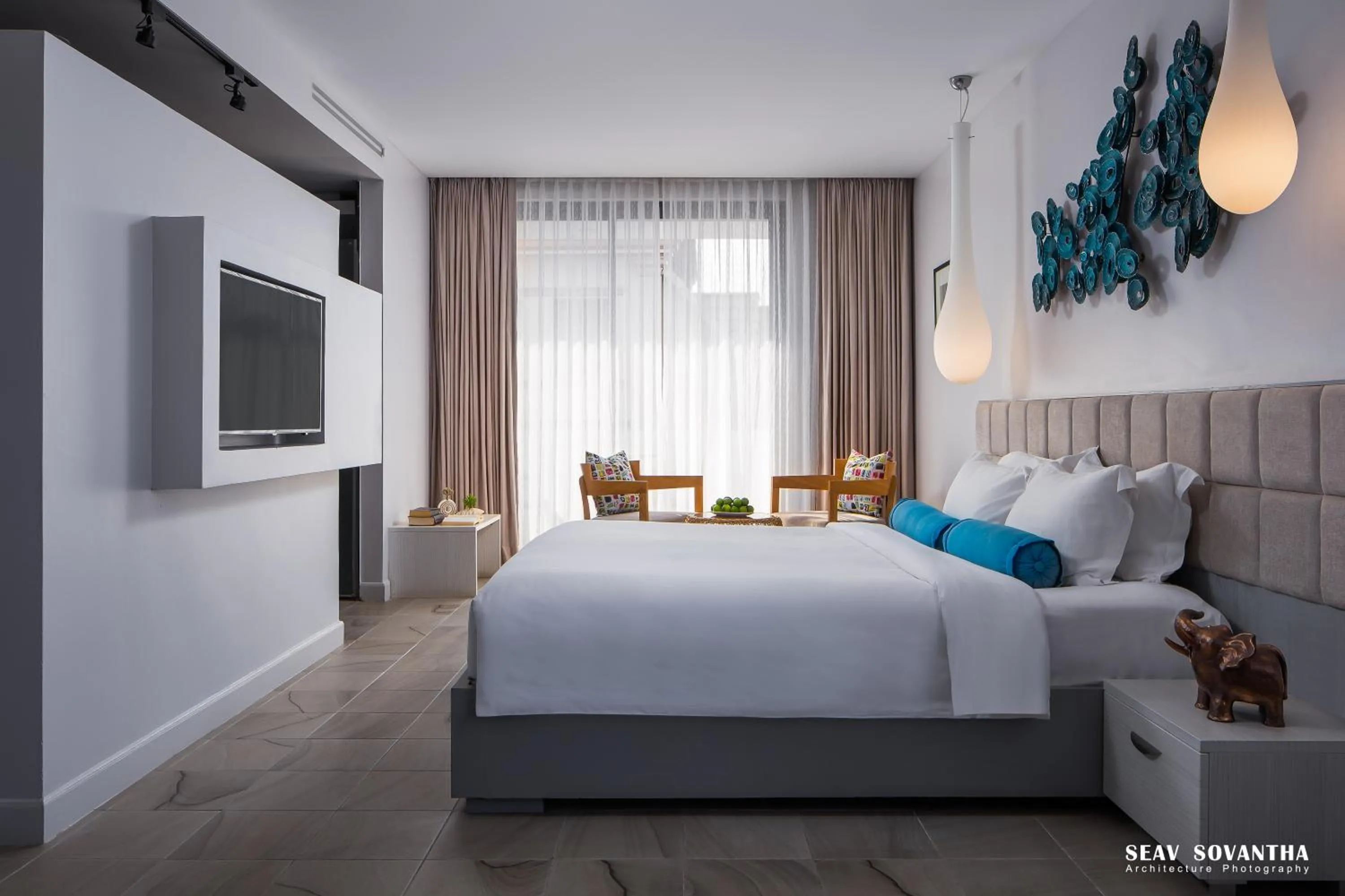 Photo of the whole room, Bed in Damrei Residence & Spa