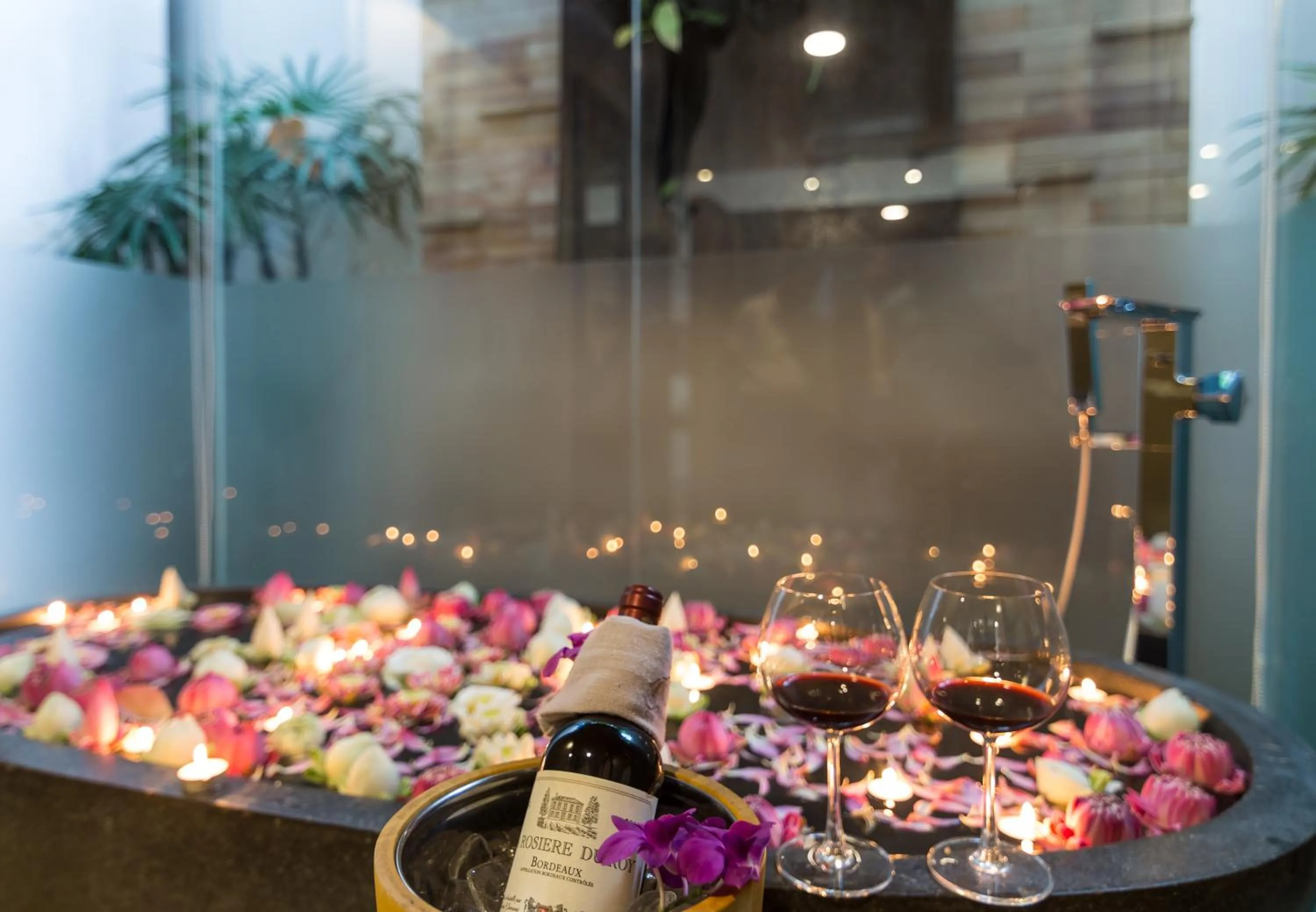 Bathroom in Damrei Residence & Spa