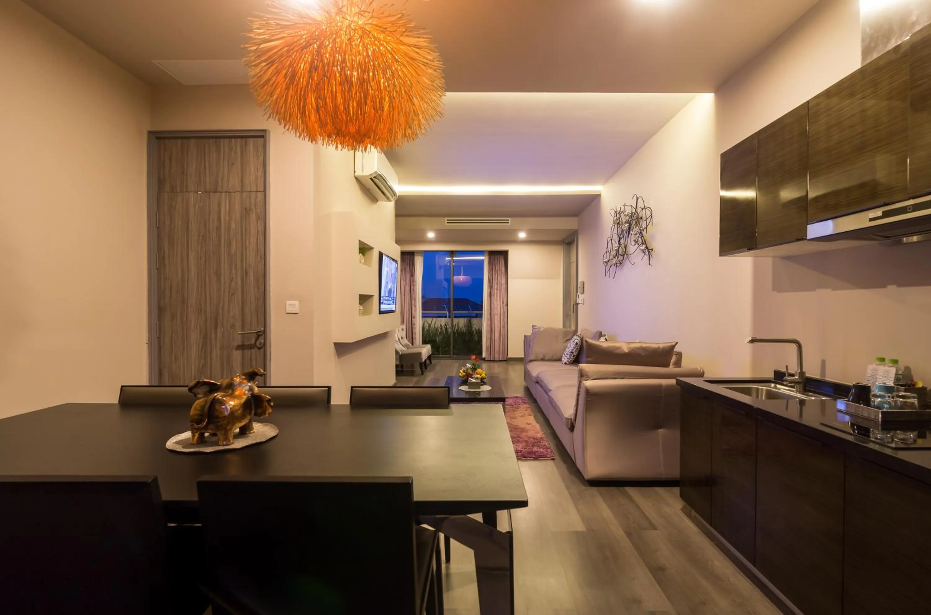 Kitchen or kitchenette in Damrei Residence & Spa