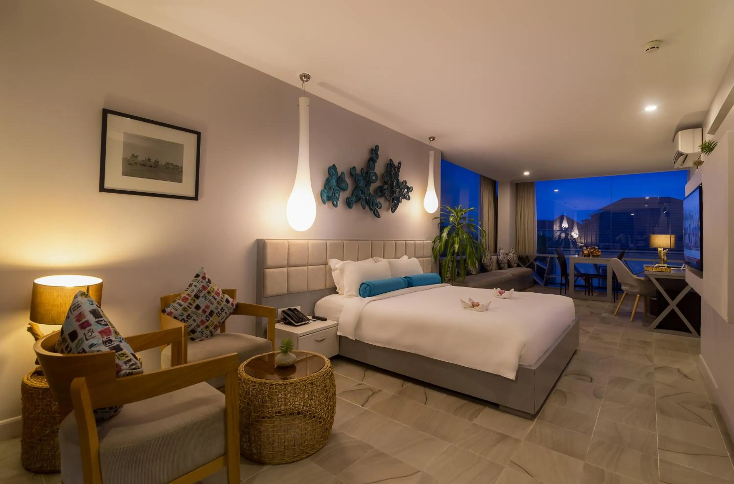 Photo of the whole room, Bed in Damrei Residence & Spa