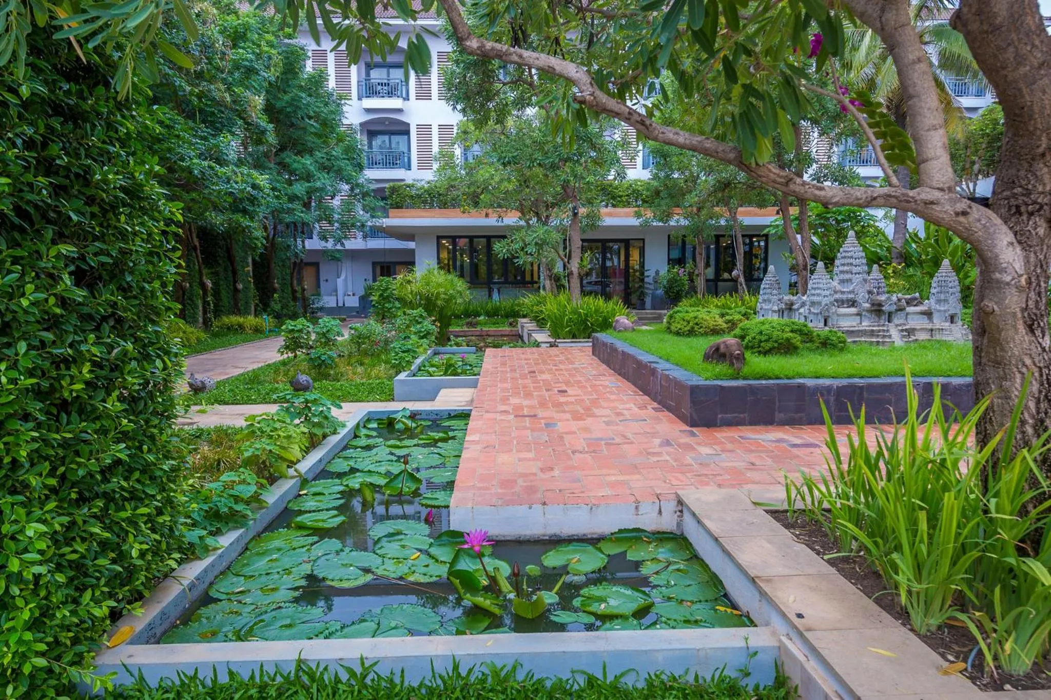 Garden in Damrei Residence & Spa