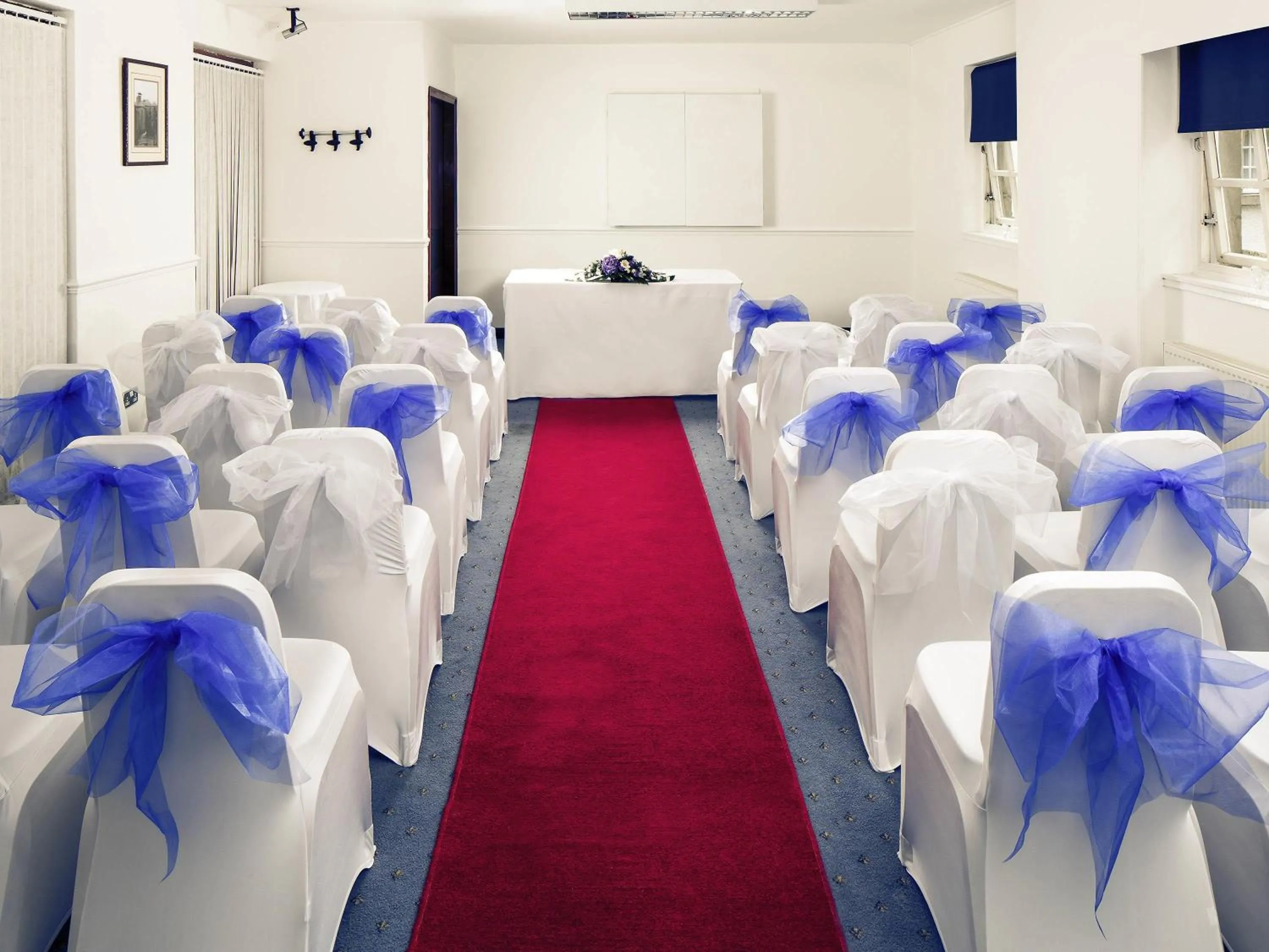 wedding in Mercure Perth Hotel