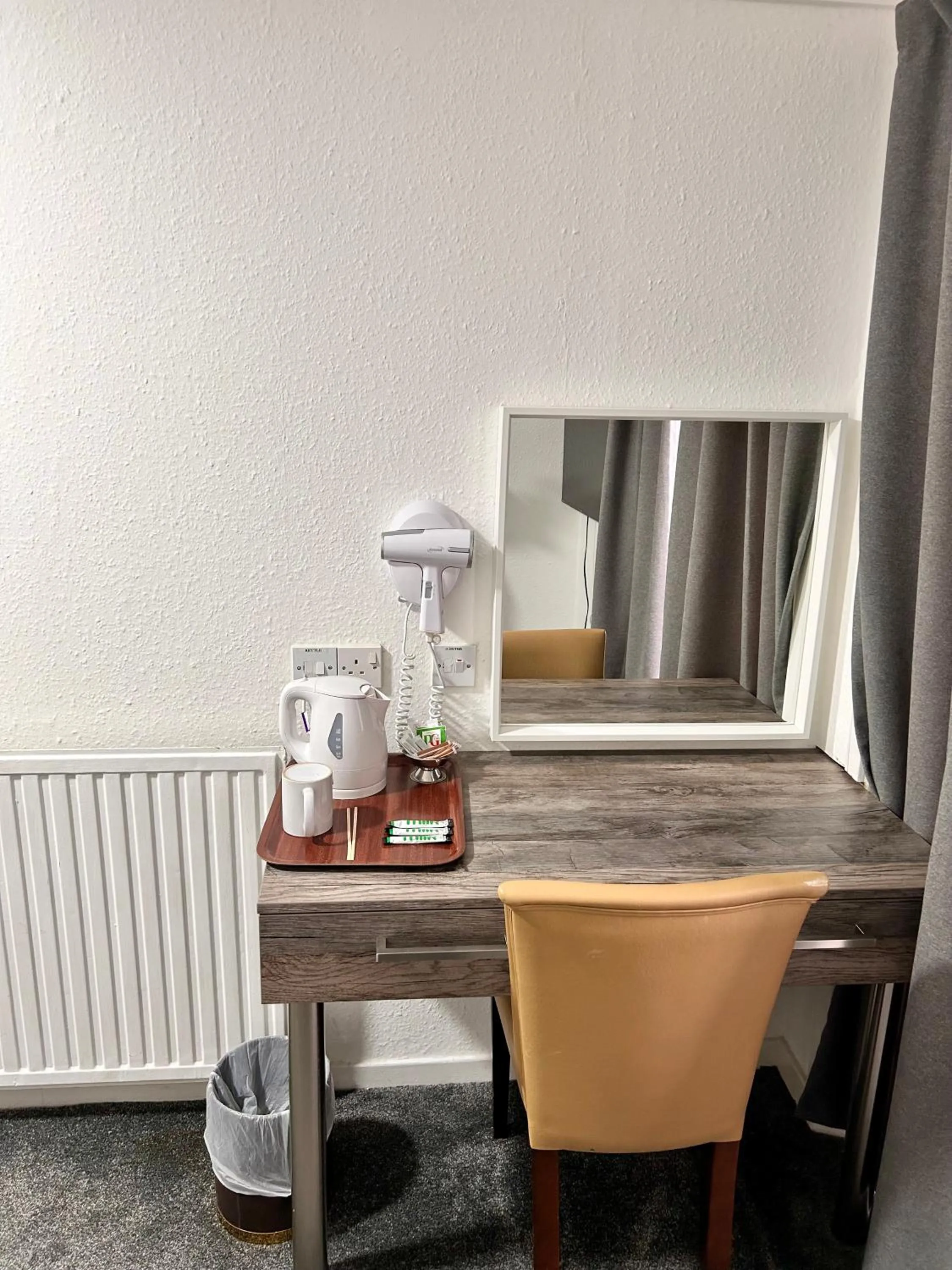 Coffee/tea facilities in Royal Thurso Hotel