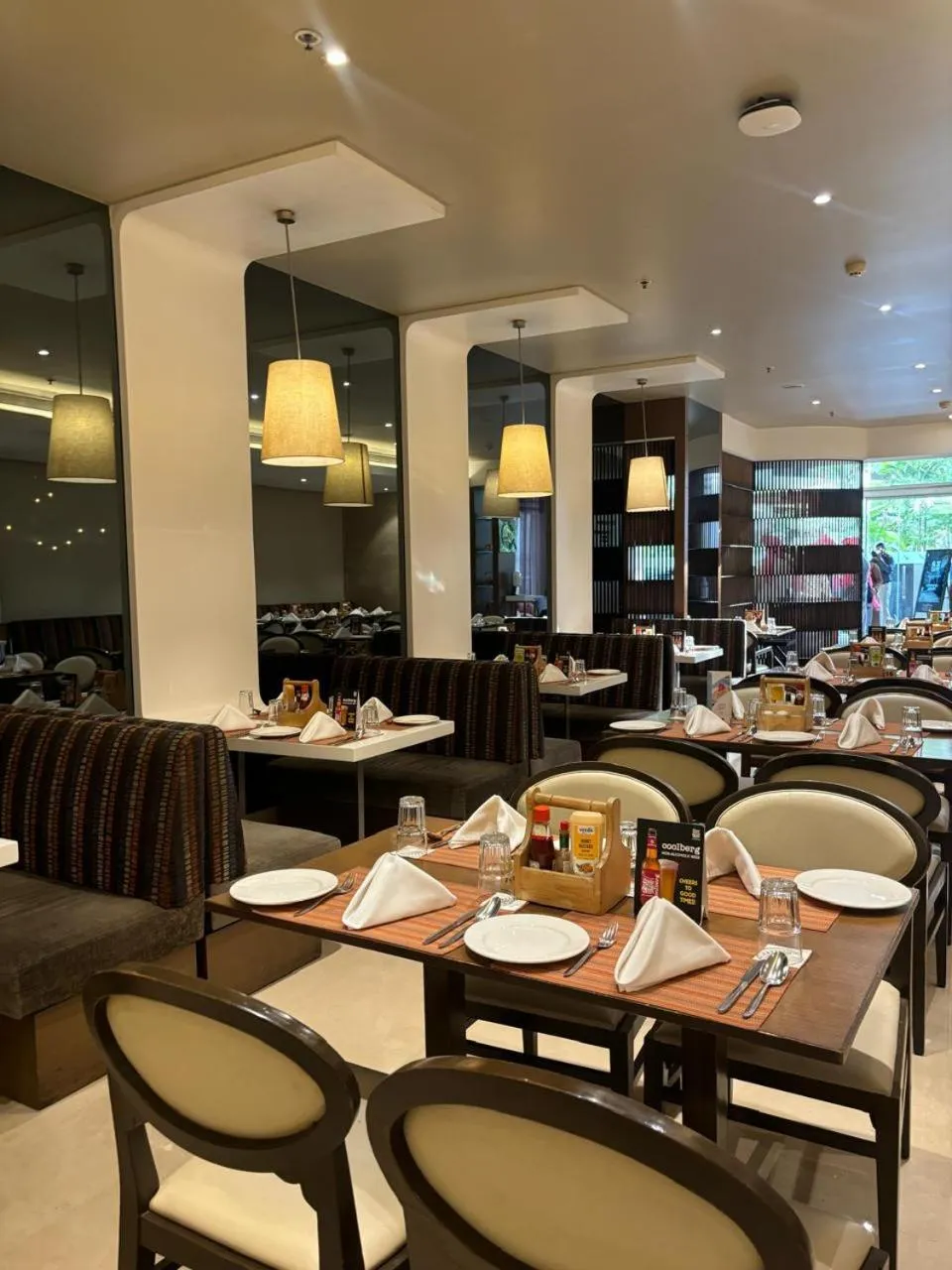 Restaurant/places to eat in The Fern - Goregaon