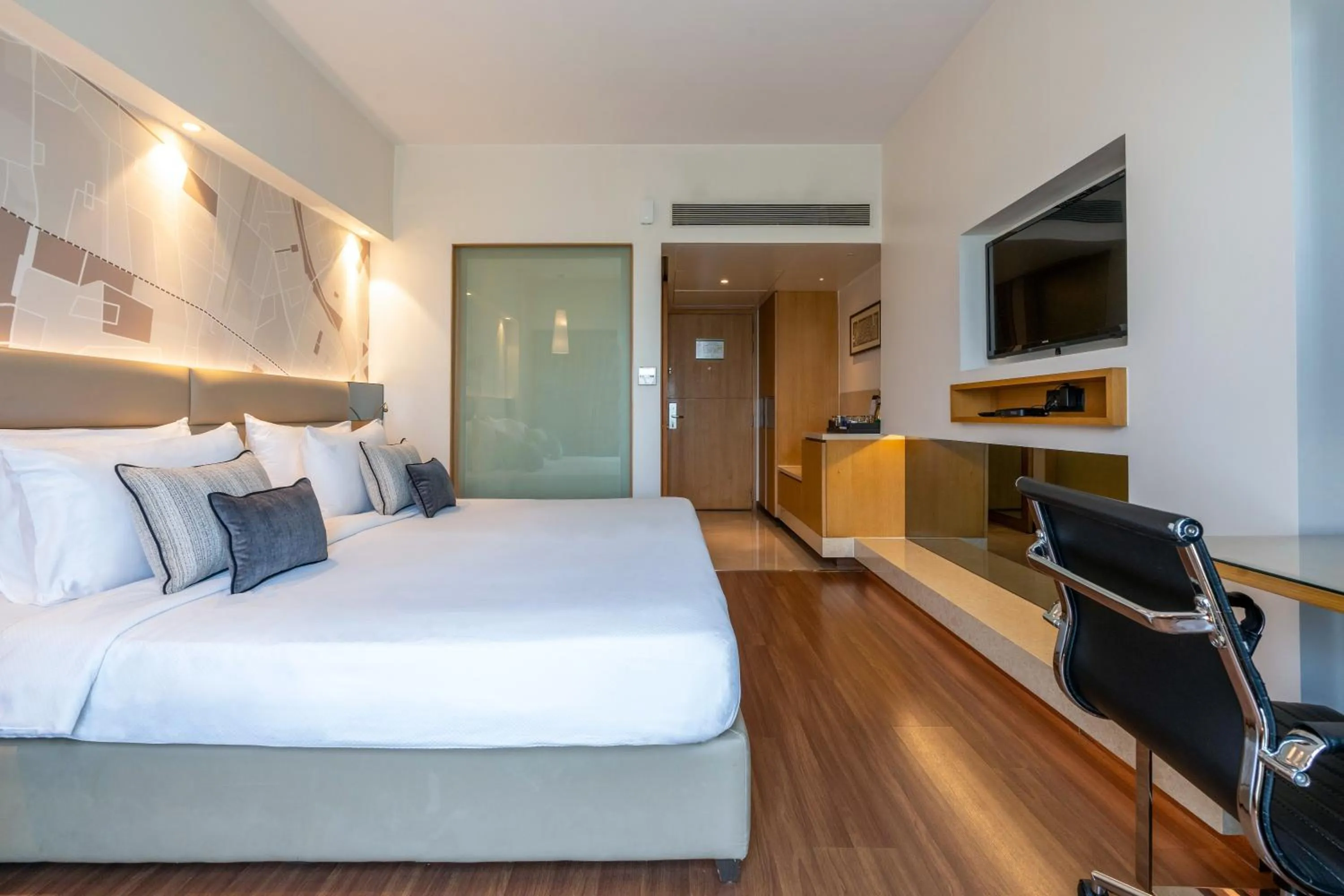 Bedroom, Bed in The Fern - Goregaon