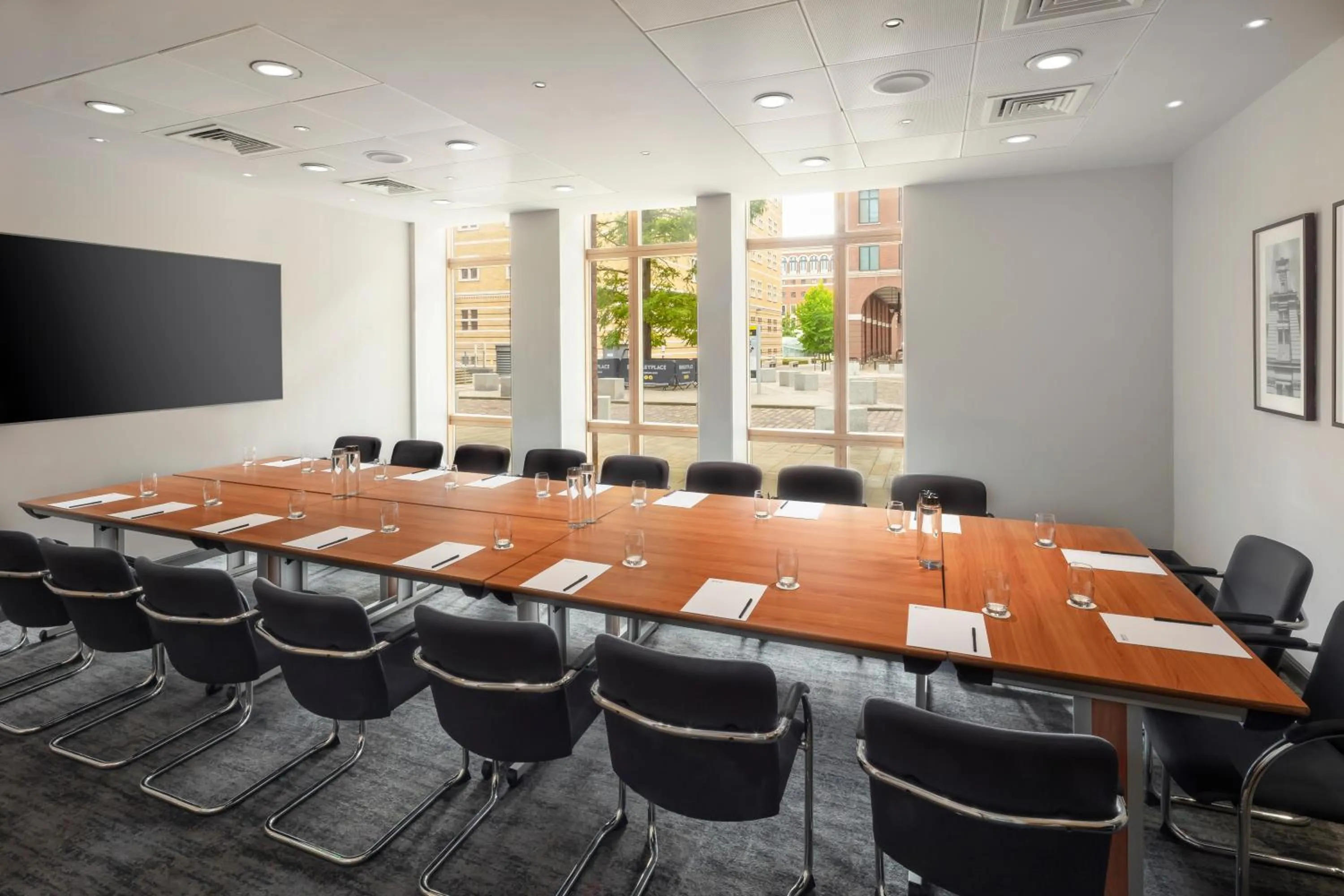 Meeting/conference room in Hilton Garden Inn Birmingham Brindley Place