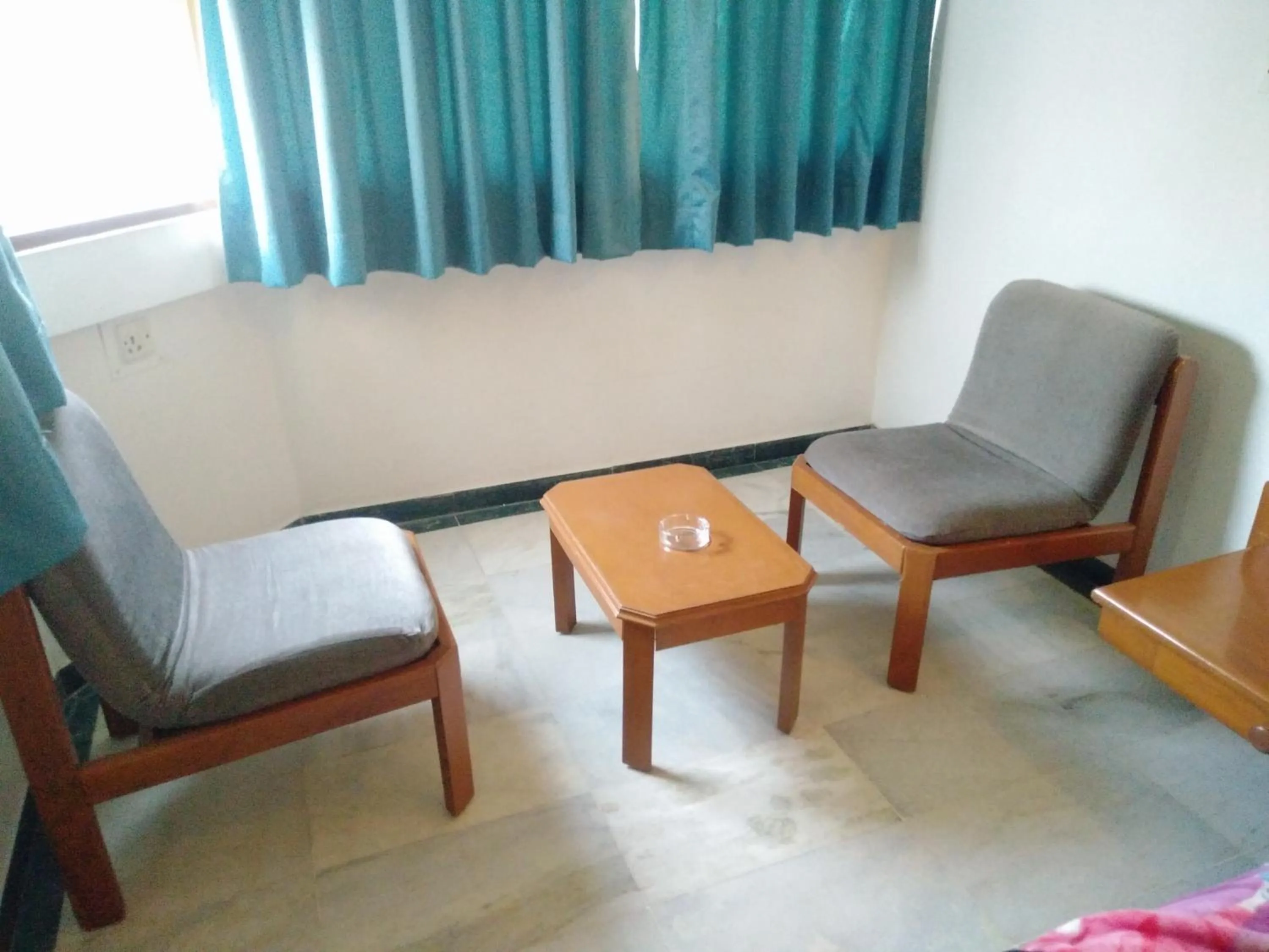 Seating area in Hotel GRG