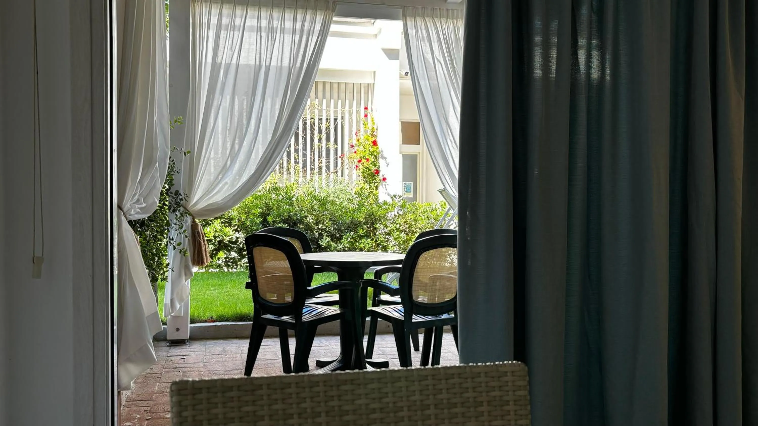 Photo of the whole room in Ancora Resort