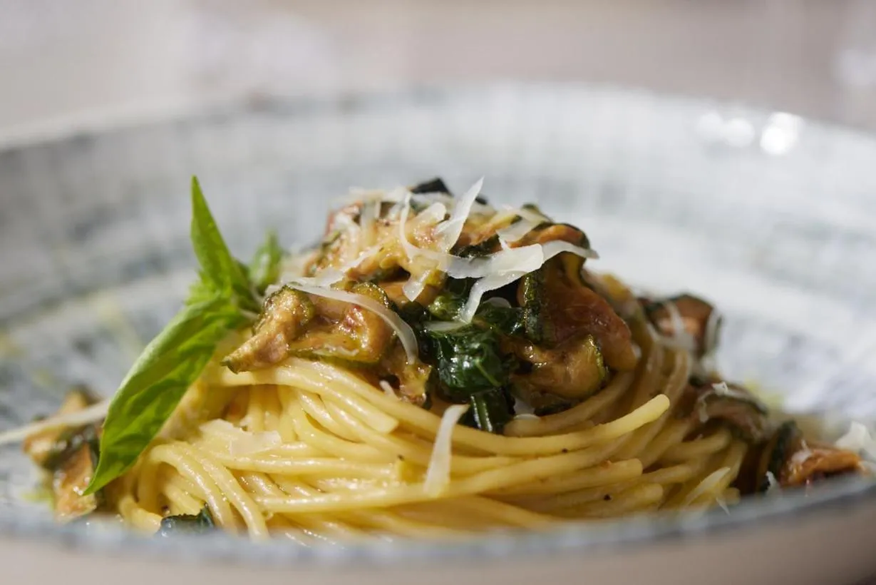 Restaurant/places to eat in Ancora Resort