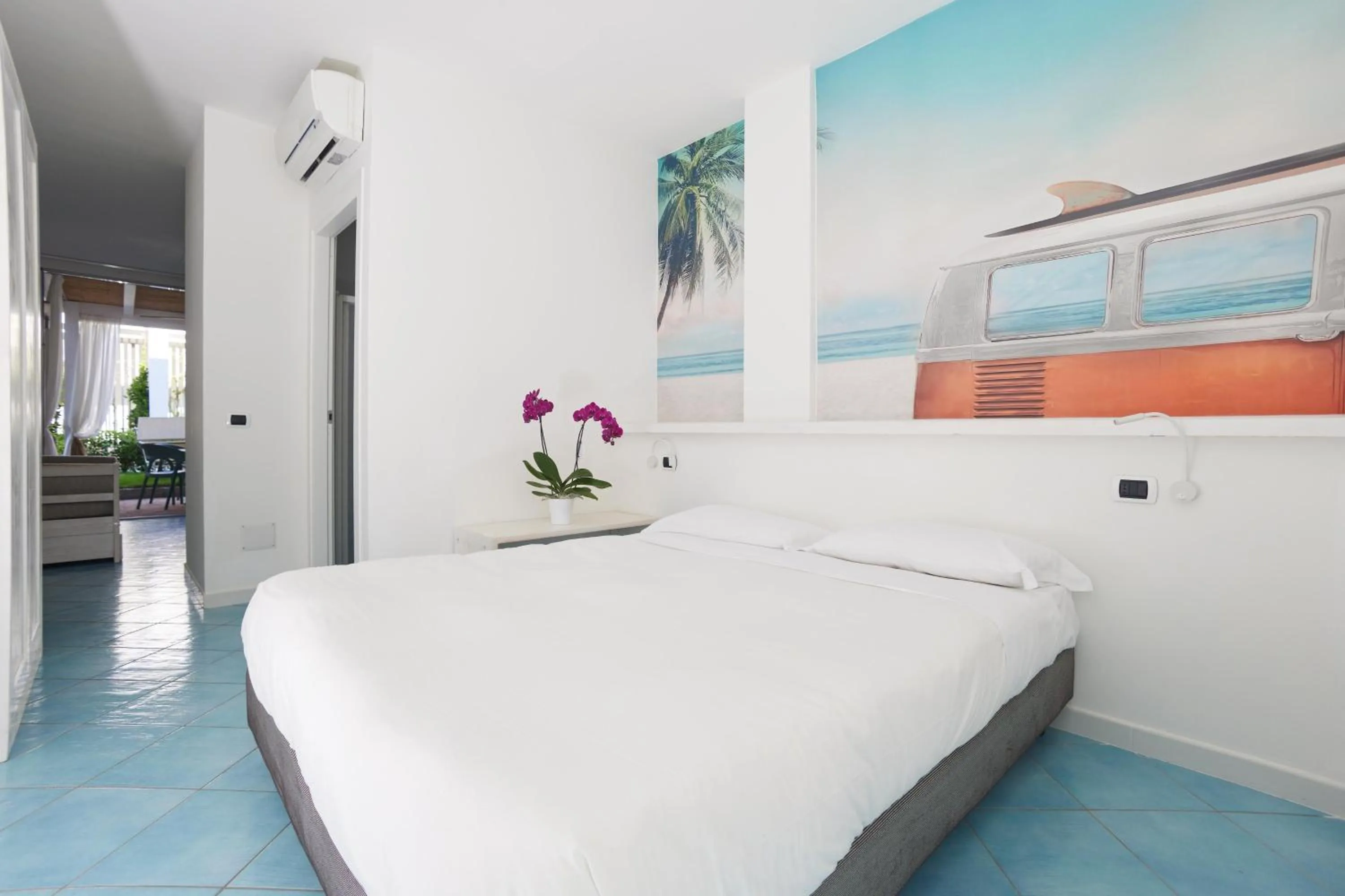 Photo of the whole room, Bed in Ancora Resort