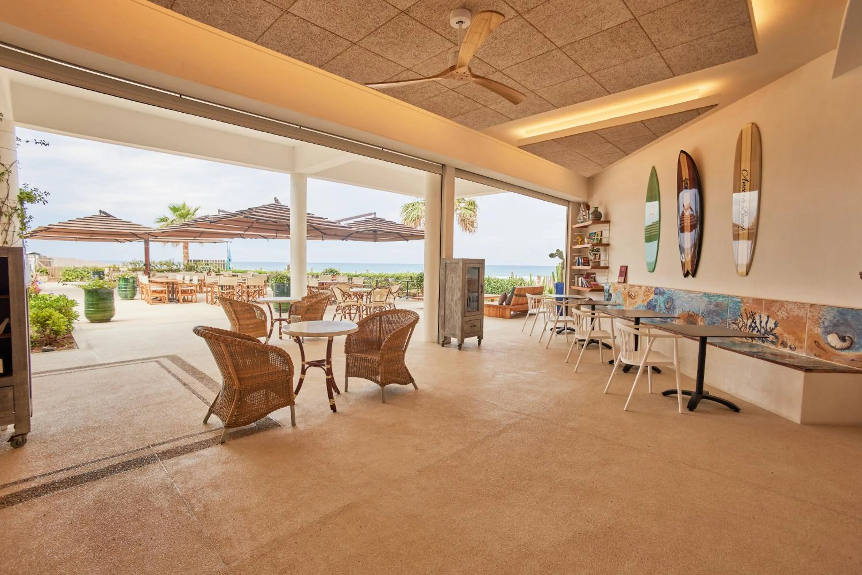 Restaurant/places to eat in Ancora Resort