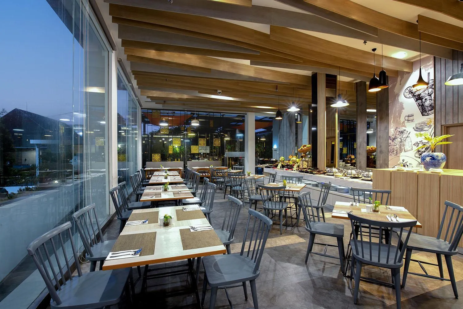 Restaurant/places to eat in THE 1O1 Palembang Rajawali