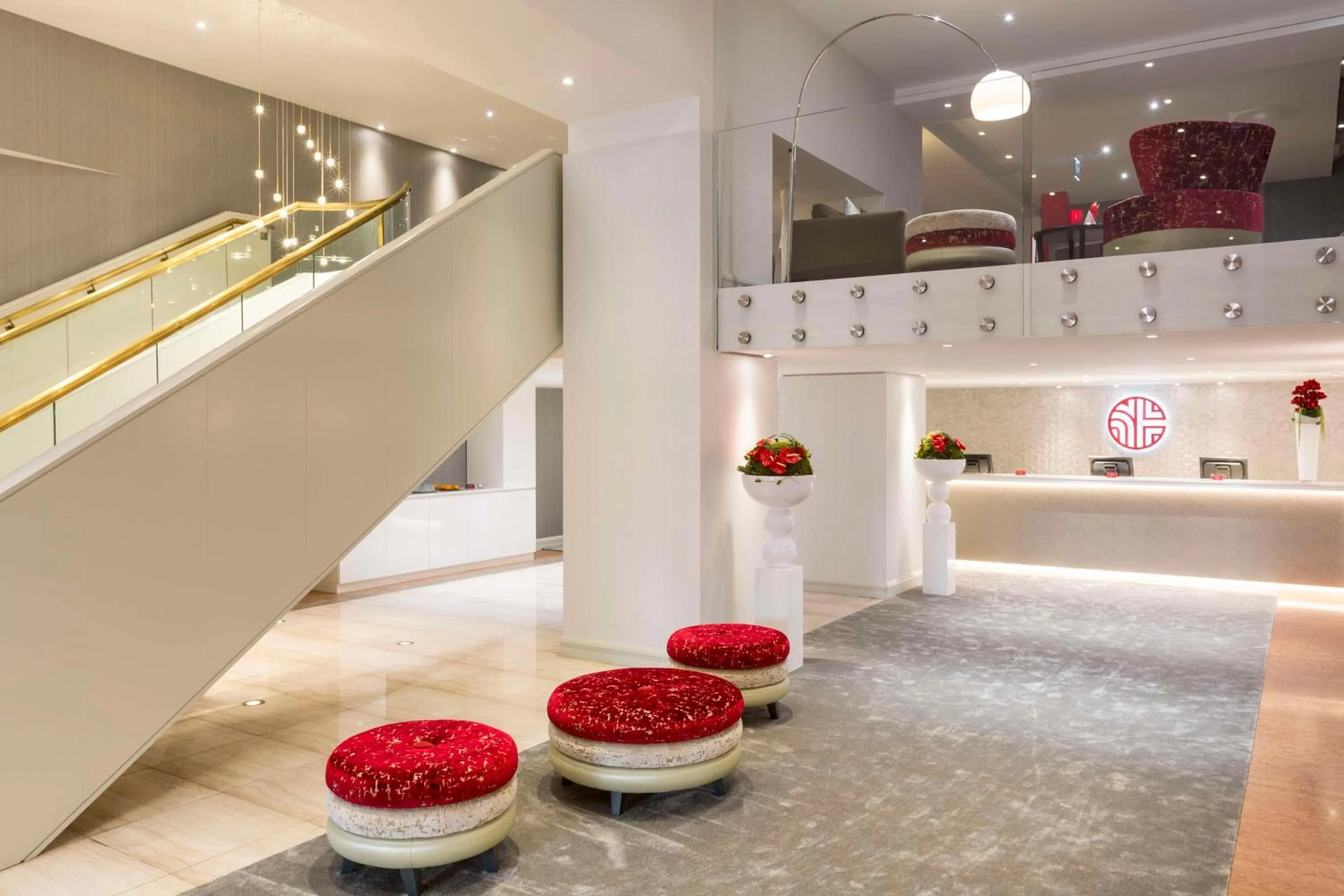 Lobby or reception in NH Collection Brussels Centre