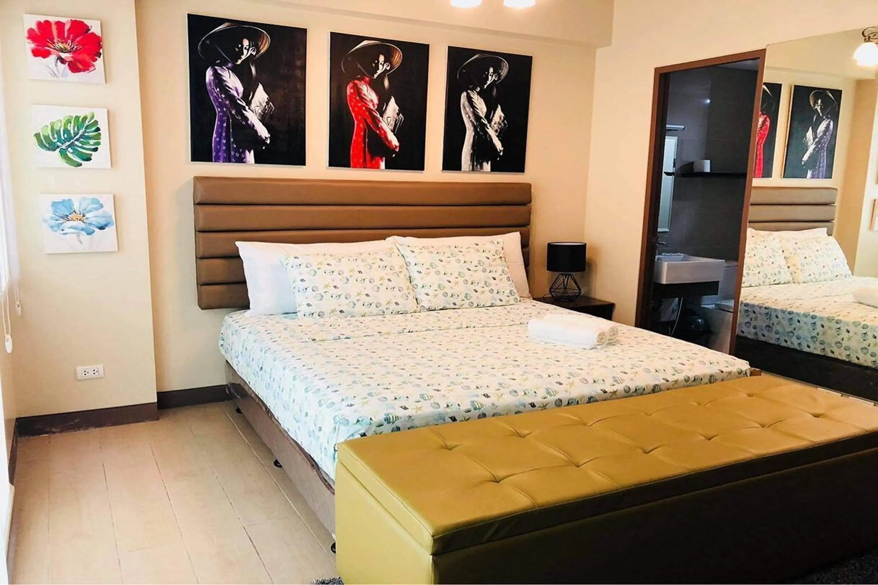 Bed in PRS at One Palm Tree Villa near T3 Airport