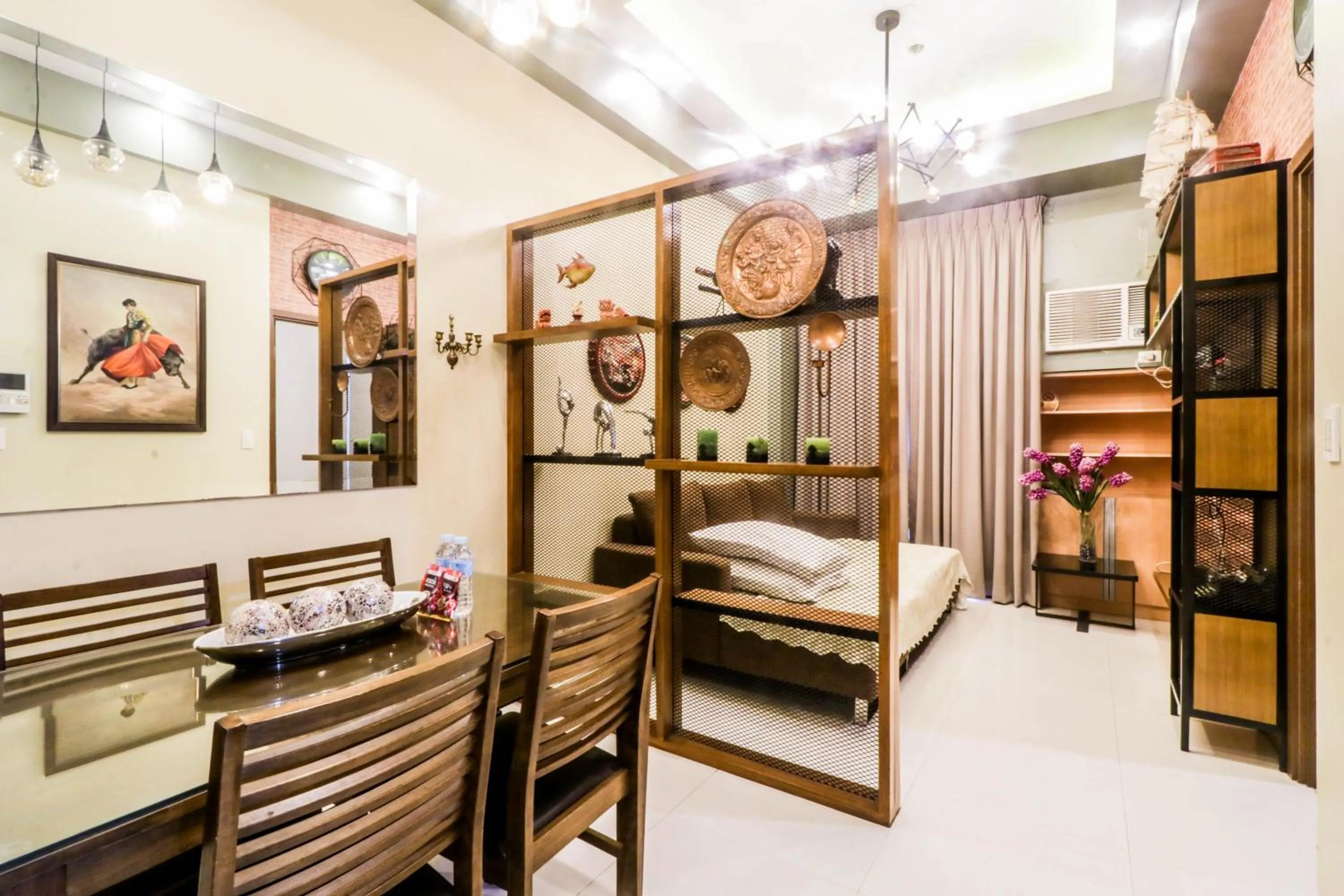 Bedroom in PRS at One Palm Tree Villa near T3 Airport